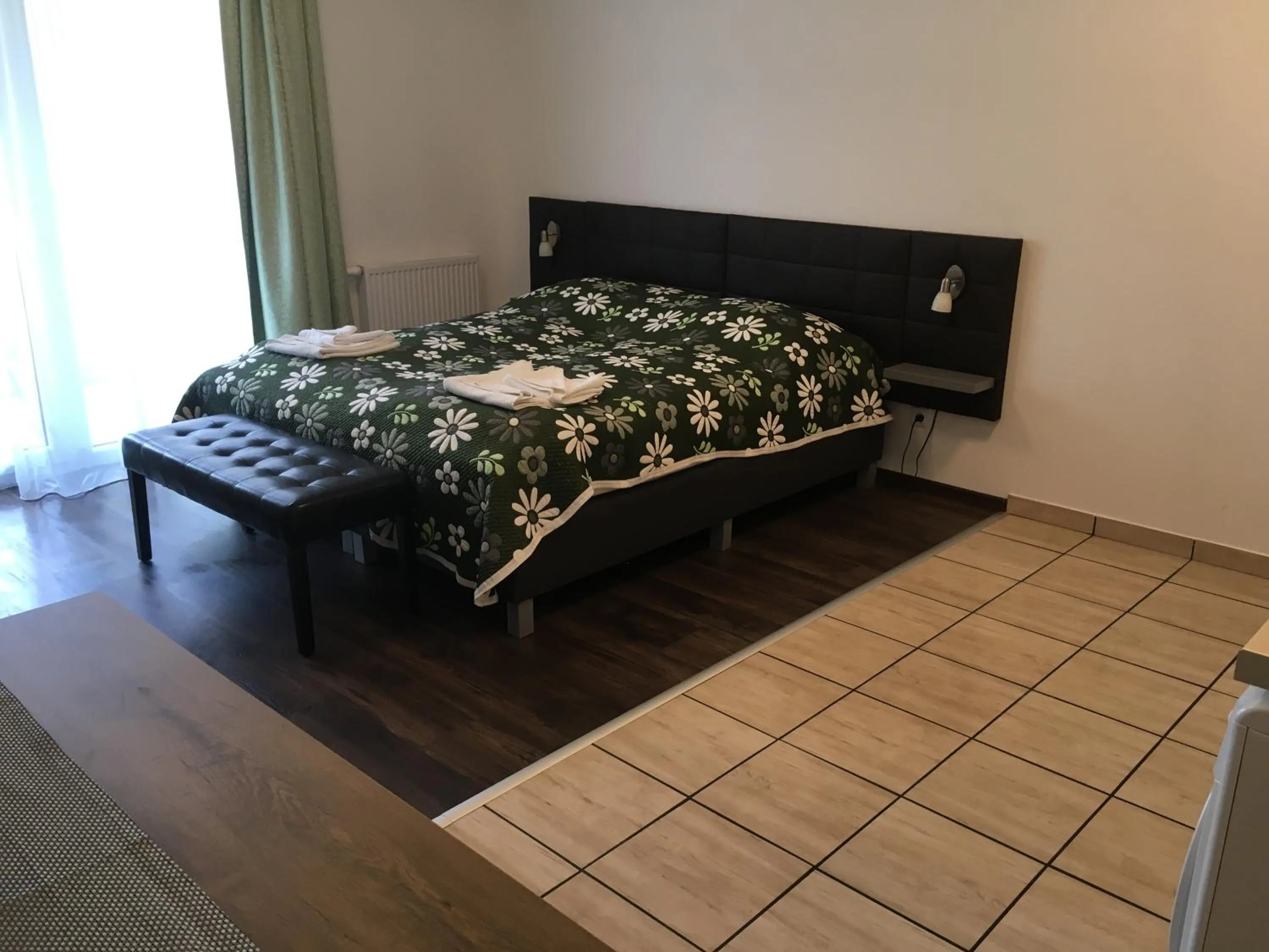 Photo of the whole room, Bed in Corvin Residence Apartments