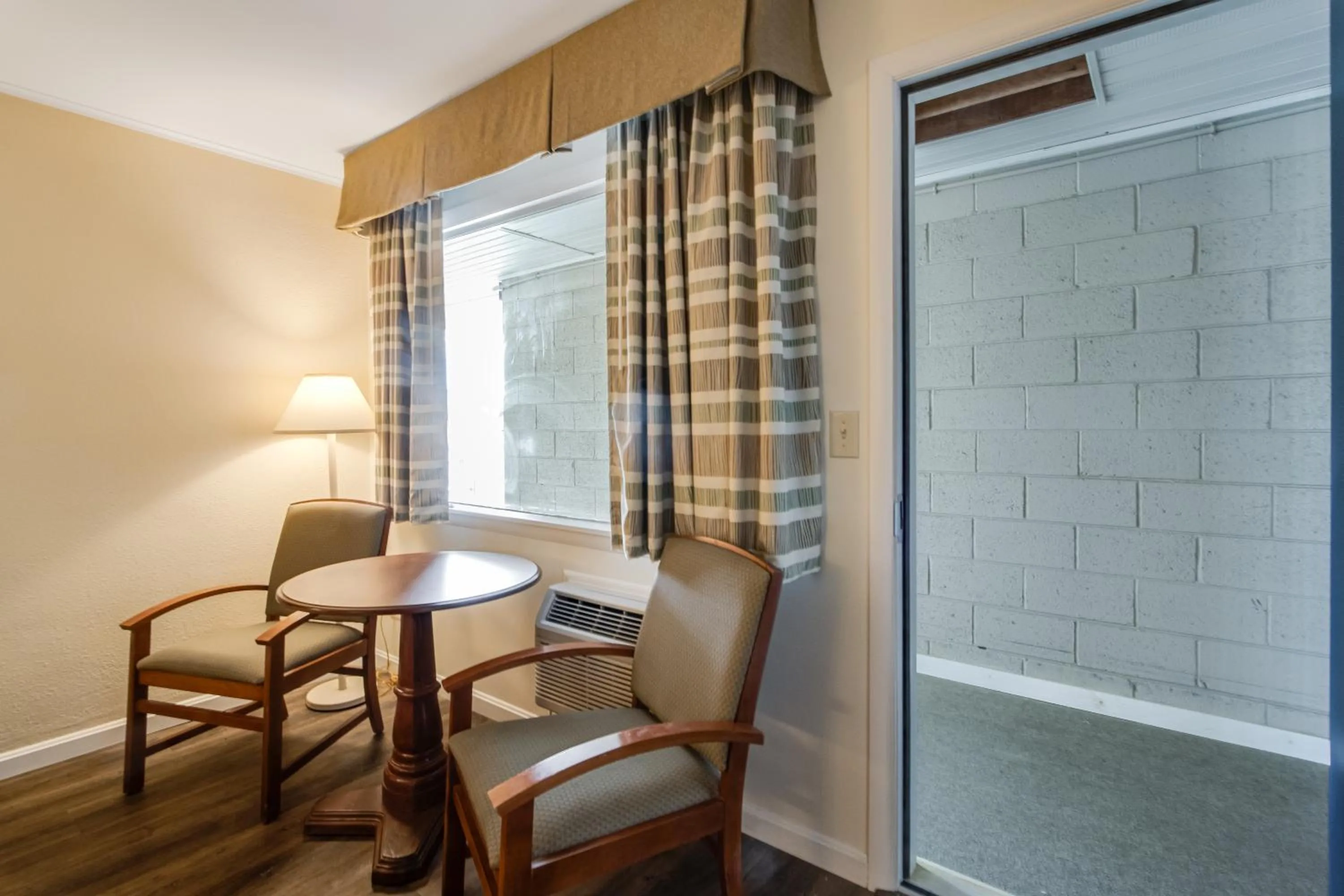 Oceanus Motel - Rehoboth Beach