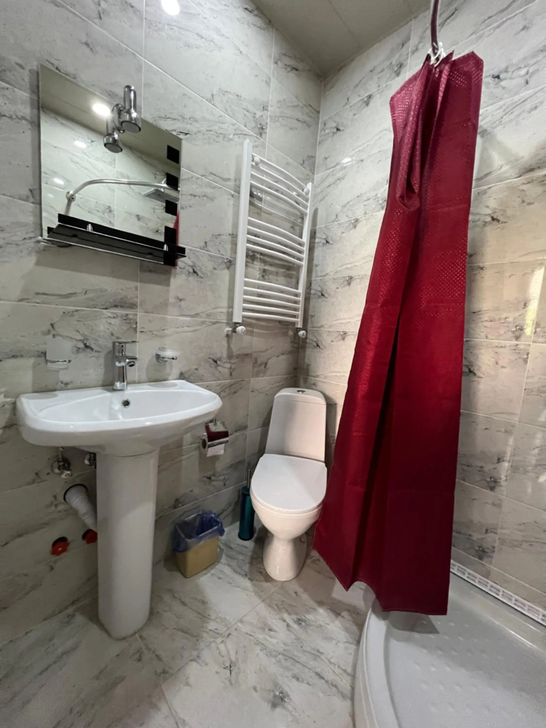 Shower in Guest House Lali