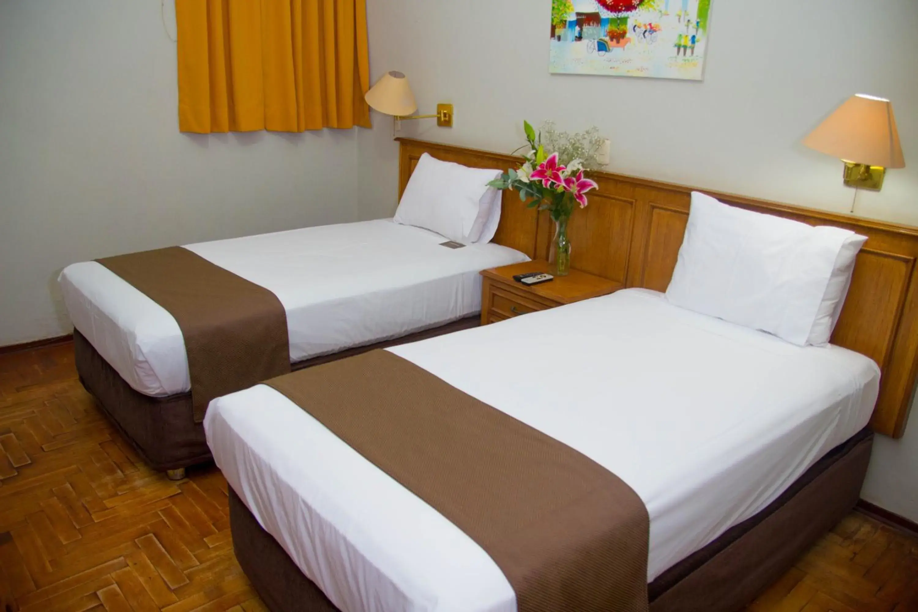 Twin Room in DM Hoteles Mossone - Ica Twin Room in DM Hoteles Mossone - Ica