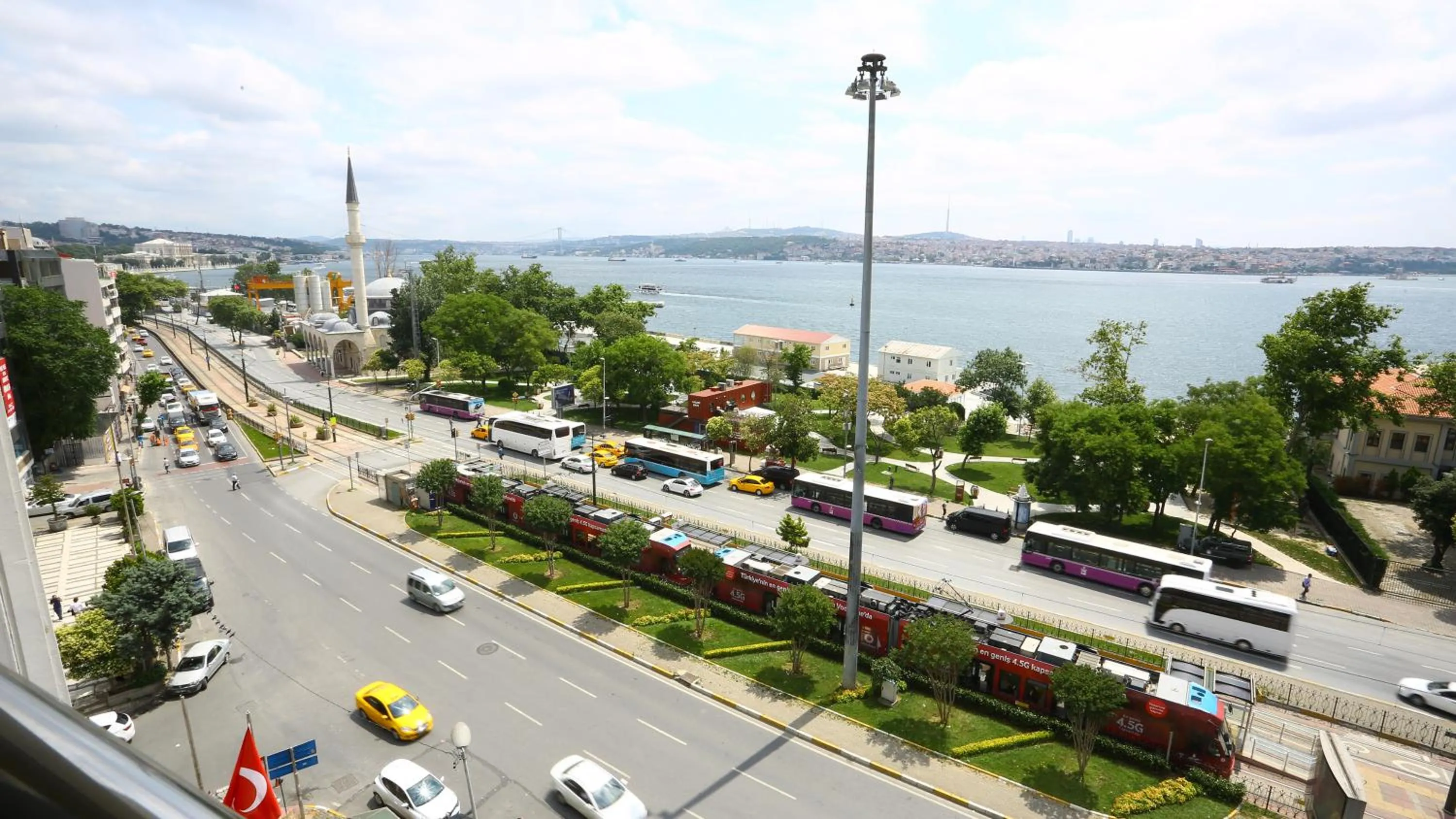 Sea view in Zimmer Bosphorus Hotel