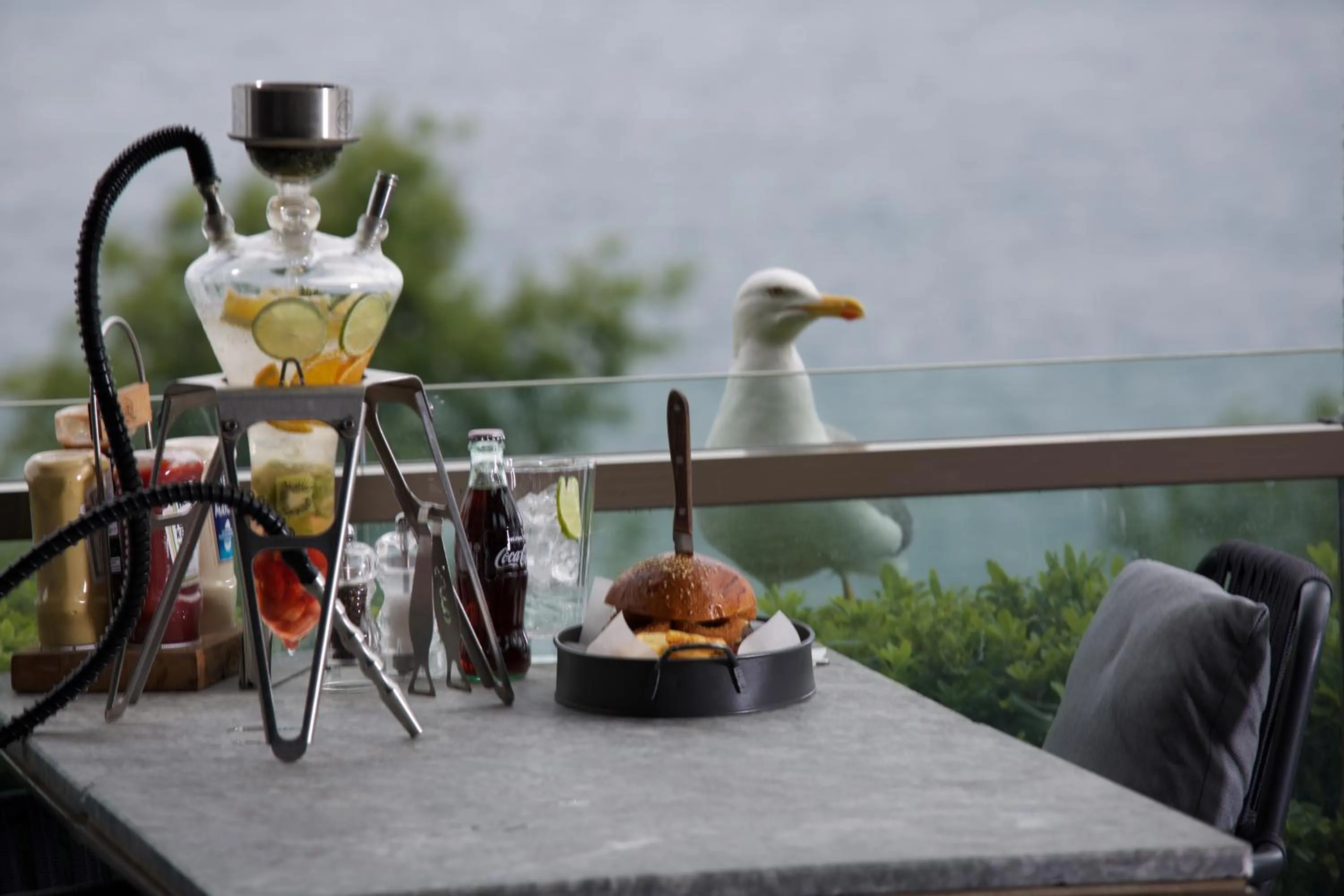 Restaurant/places to eat in Zimmer Bosphorus Hotel