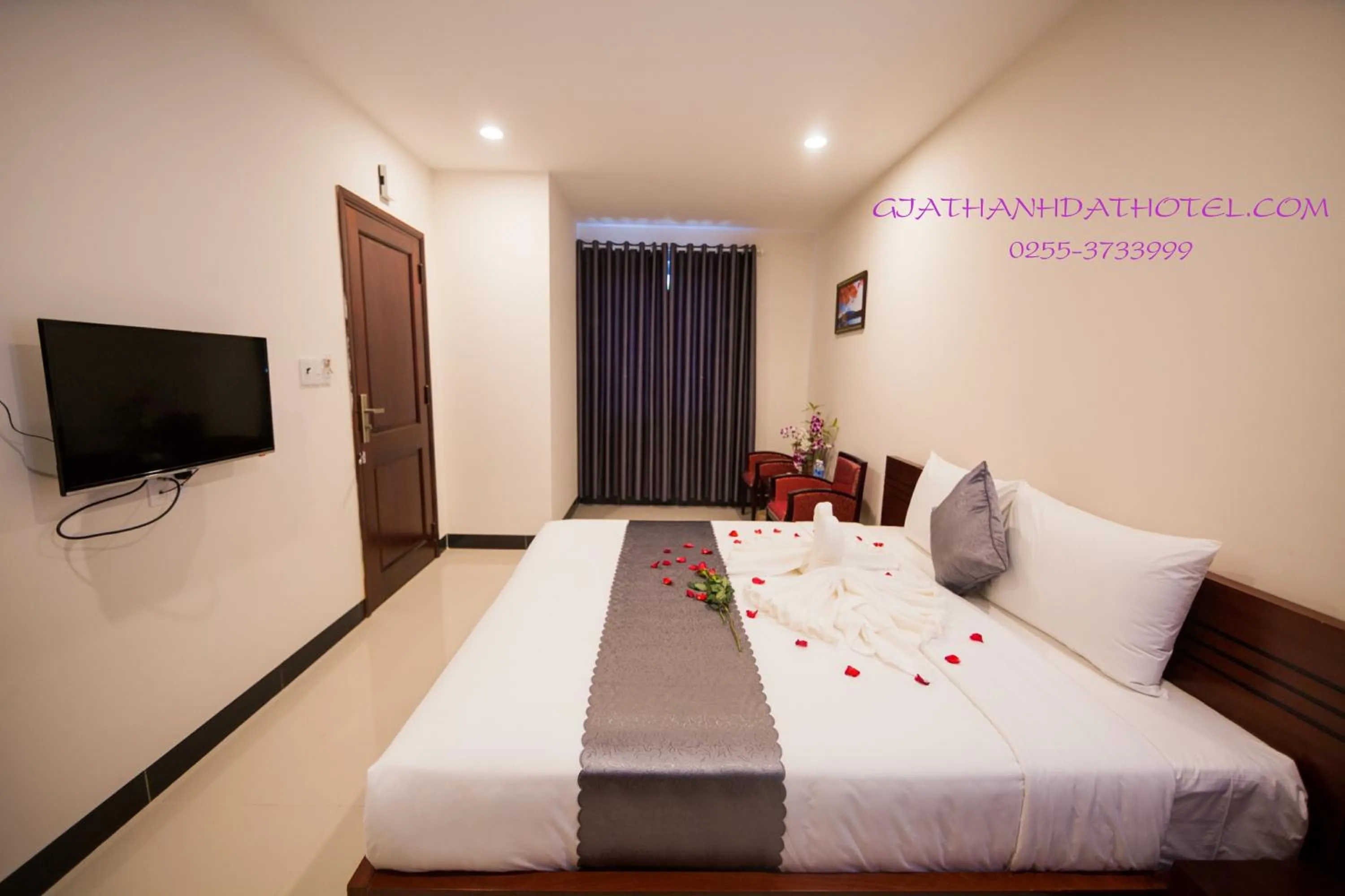 Bed in Gia Thành Đạt