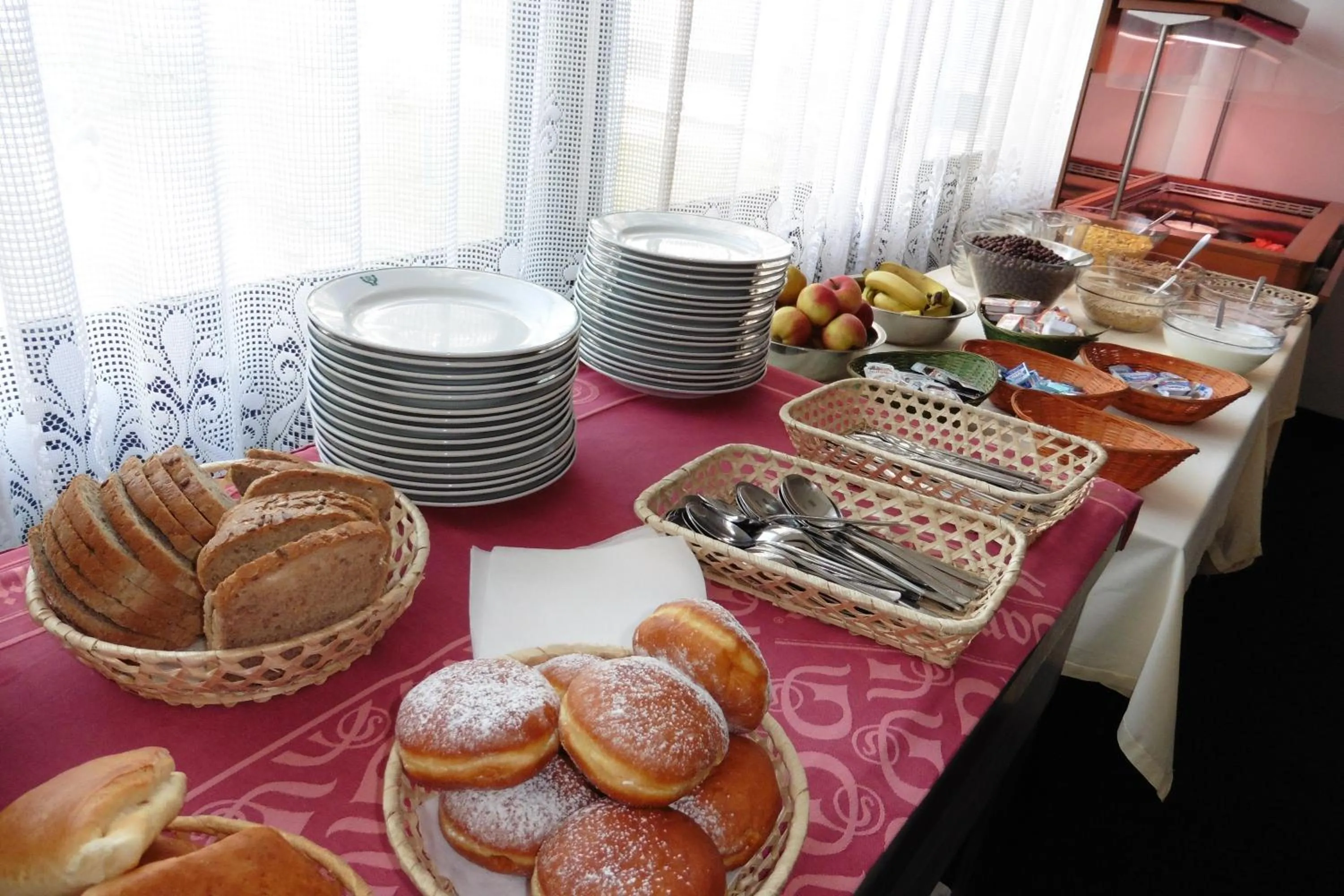 Continental breakfast in Hotel Labe