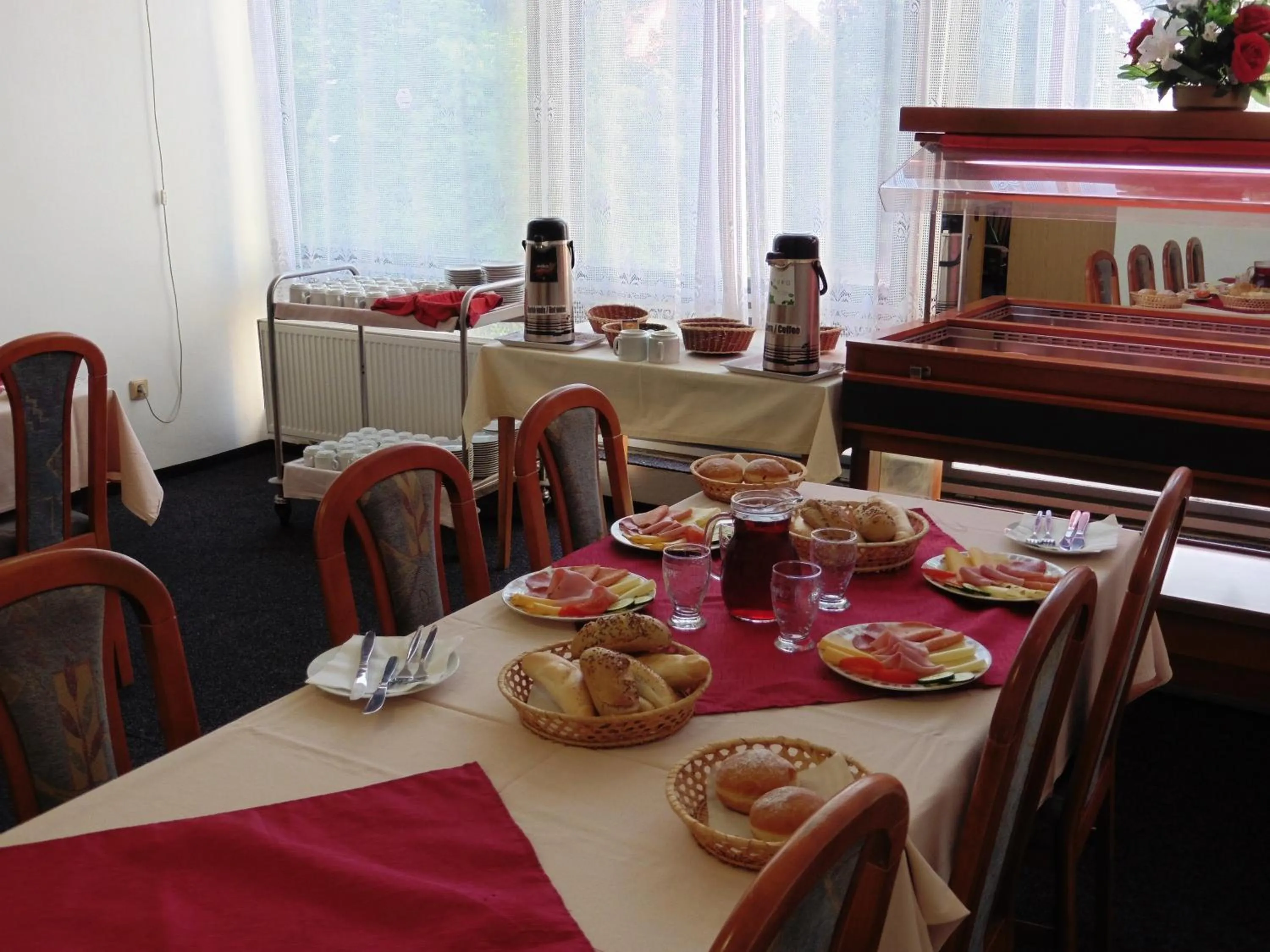Food and drinks in Hotel Labe