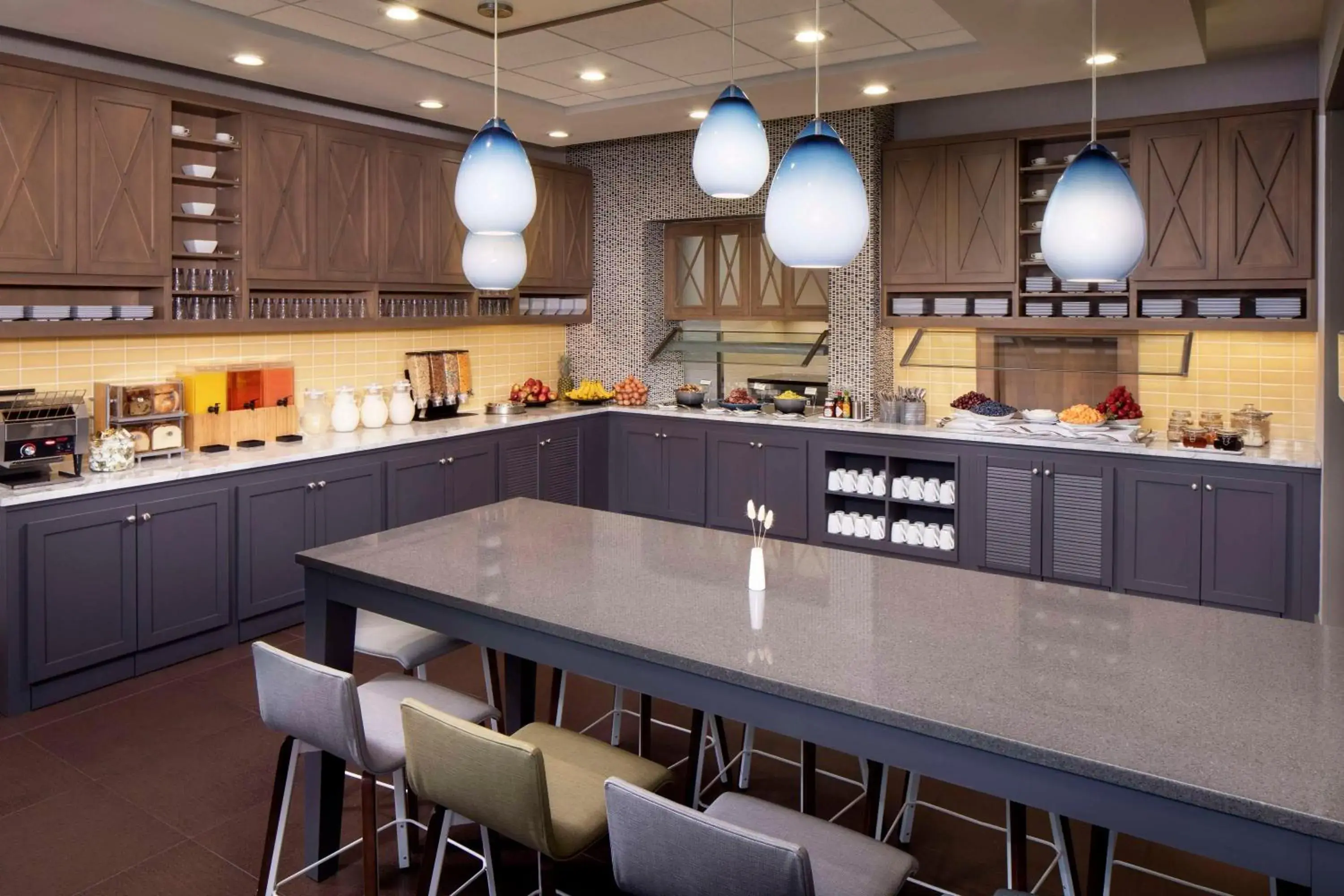 Restaurant/places to eat in Hyatt Place Long Island East End Restaurant/places to eat in Hyatt Place Long Island East End