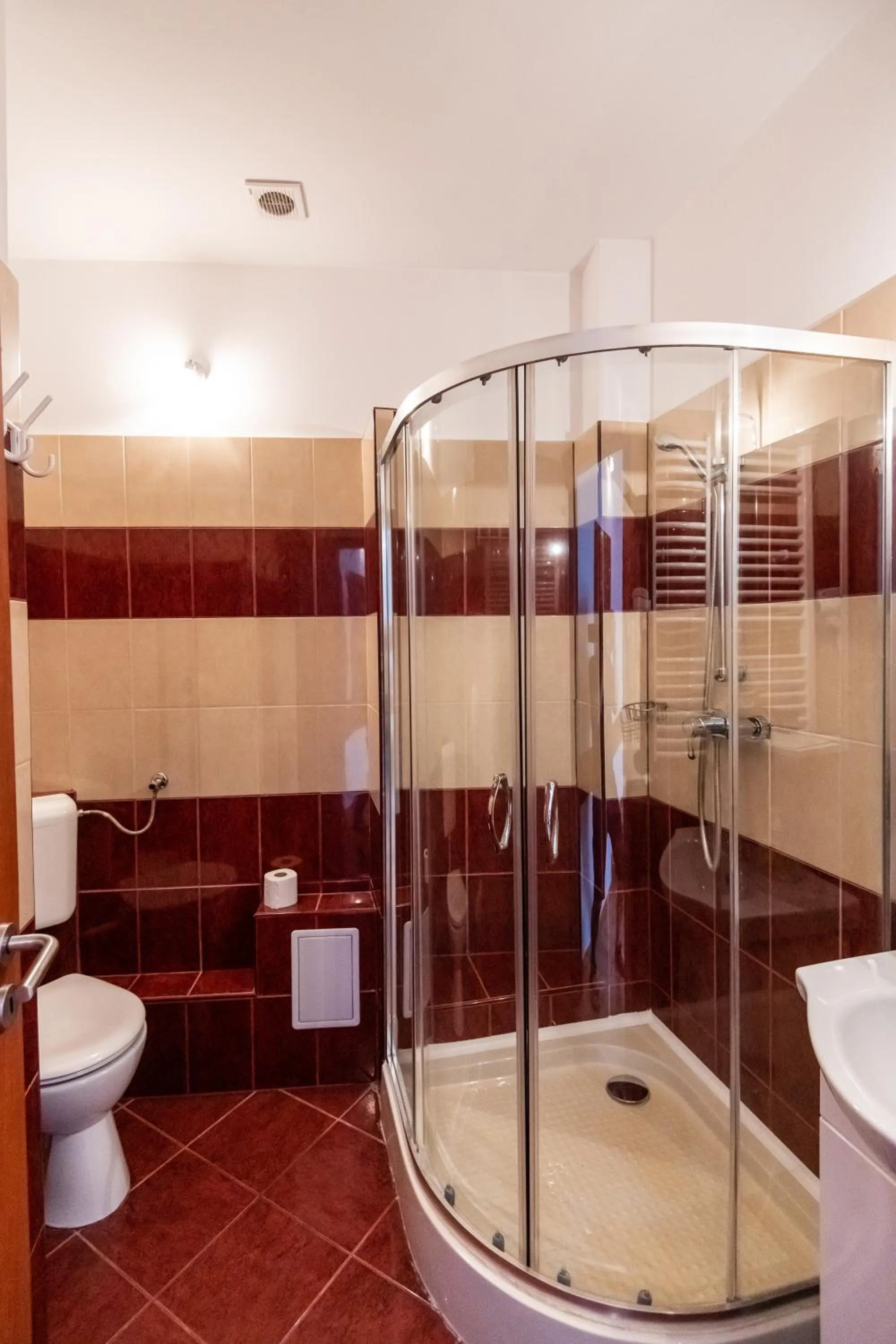 Property building in Fényes Vinorium