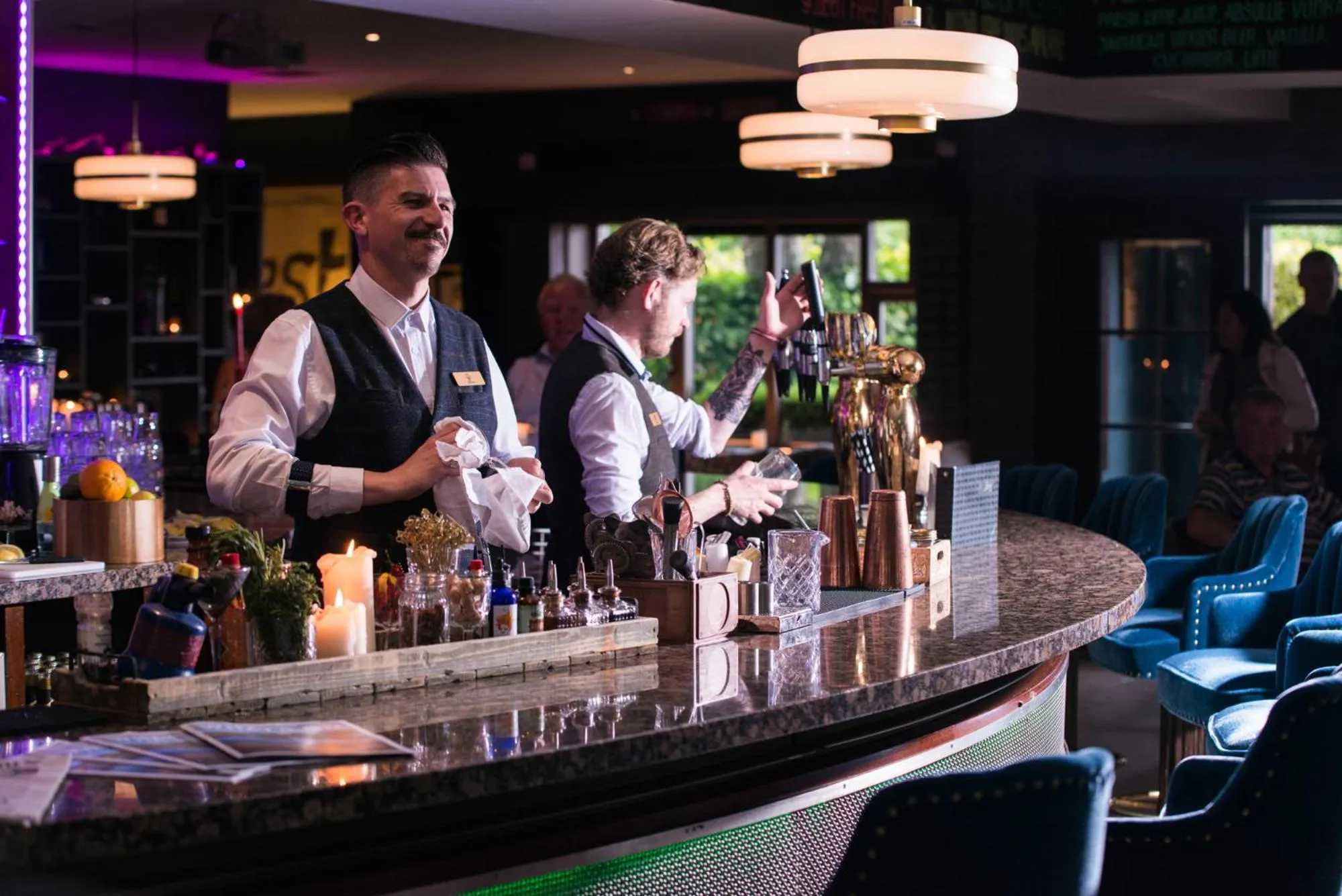 Lounge or bar in The Twelve Hotel