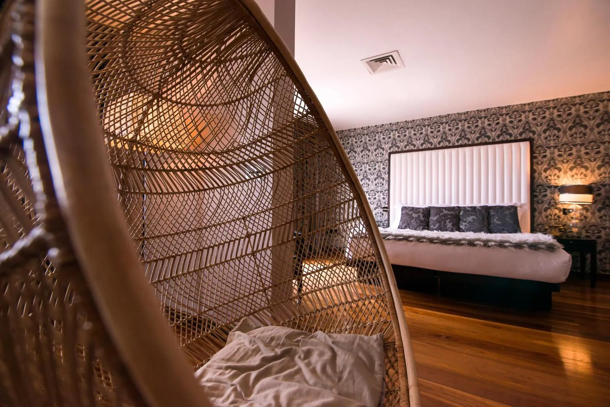 Breakfast, Bed in The Twelve Hotel