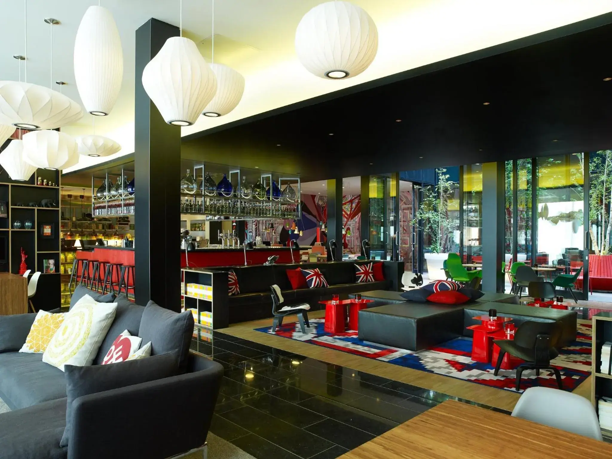 Lobby or reception in citizenM Southwark Bankside Lobby or reception in citizenM Southwark Bankside