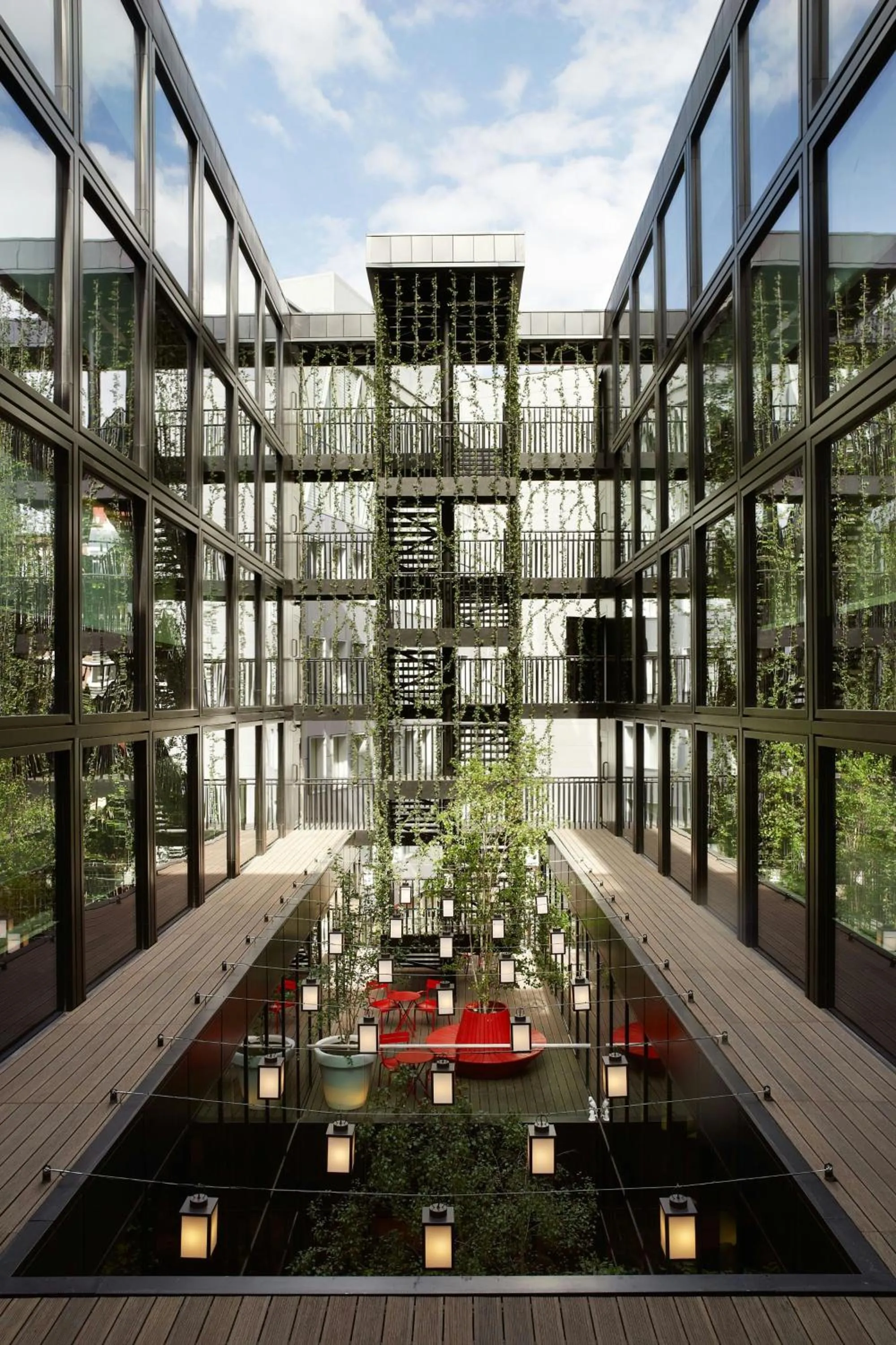 View (from property/room) in citizenM London Bankside