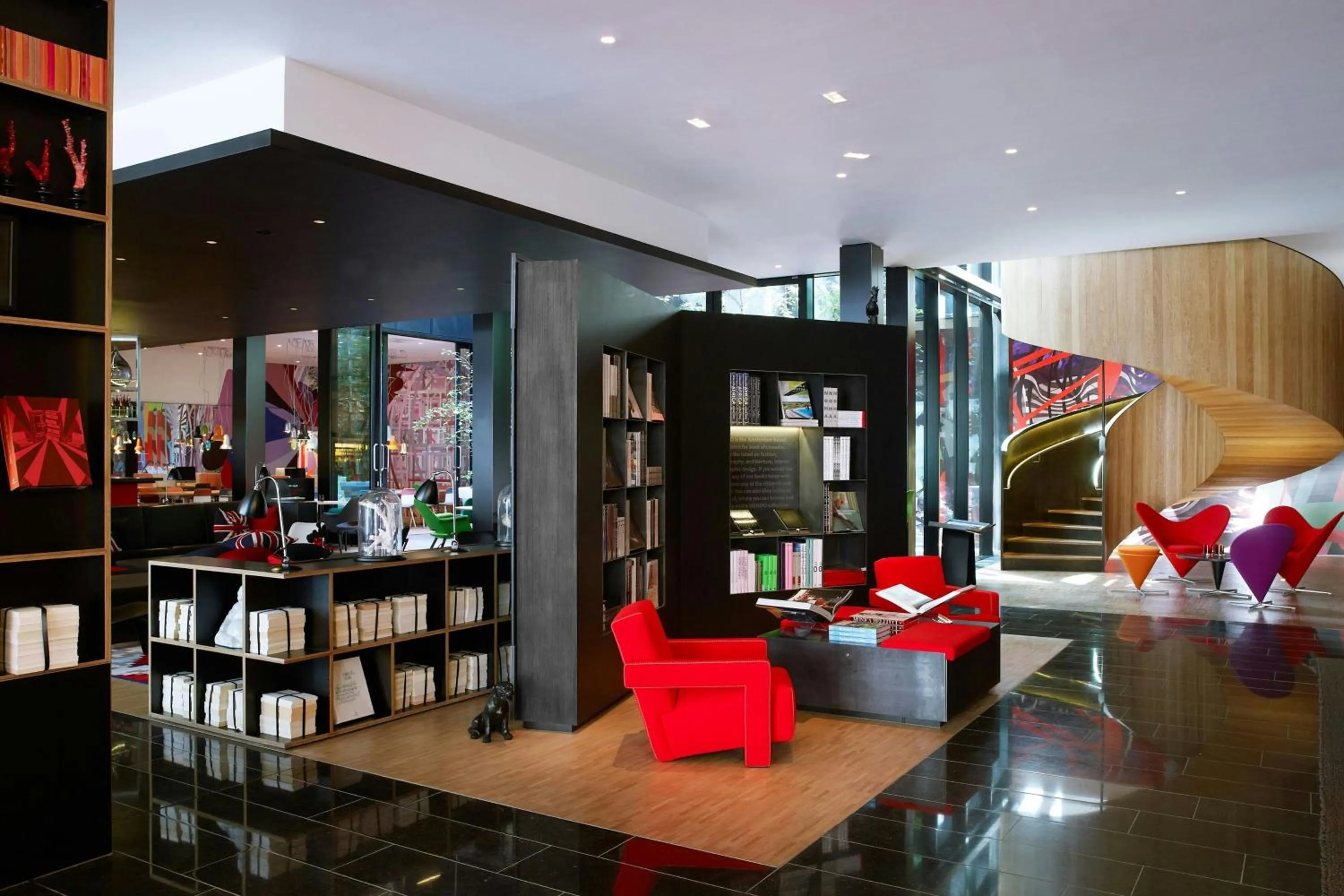 Lobby or reception in citizenM London Bankside