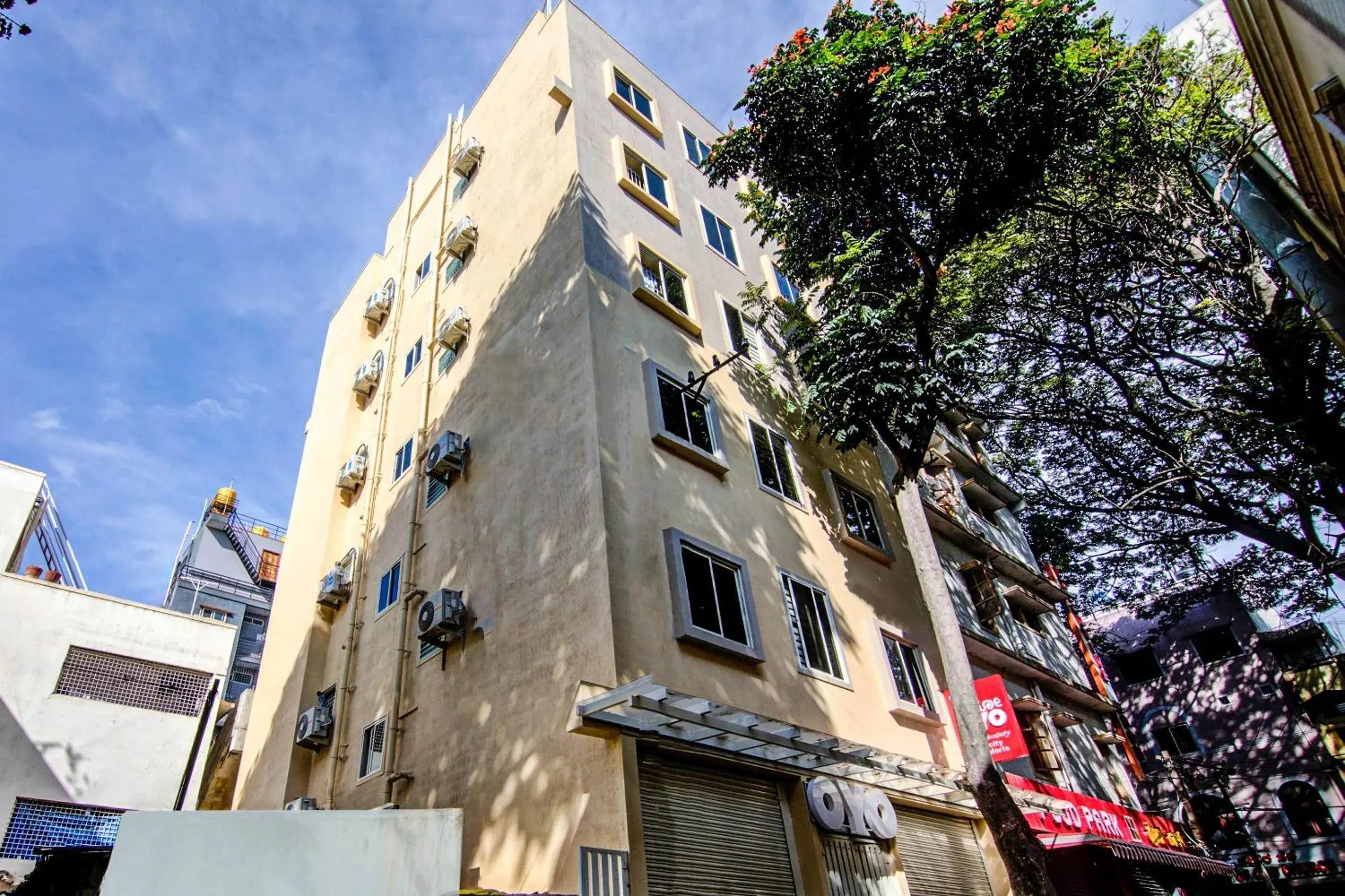 Facade/entrance in Super Hotel O Varcity Comforts Near St. John Medical College Facade/entrance in Super Hotel O Varcity Comforts Near St. John Medical College