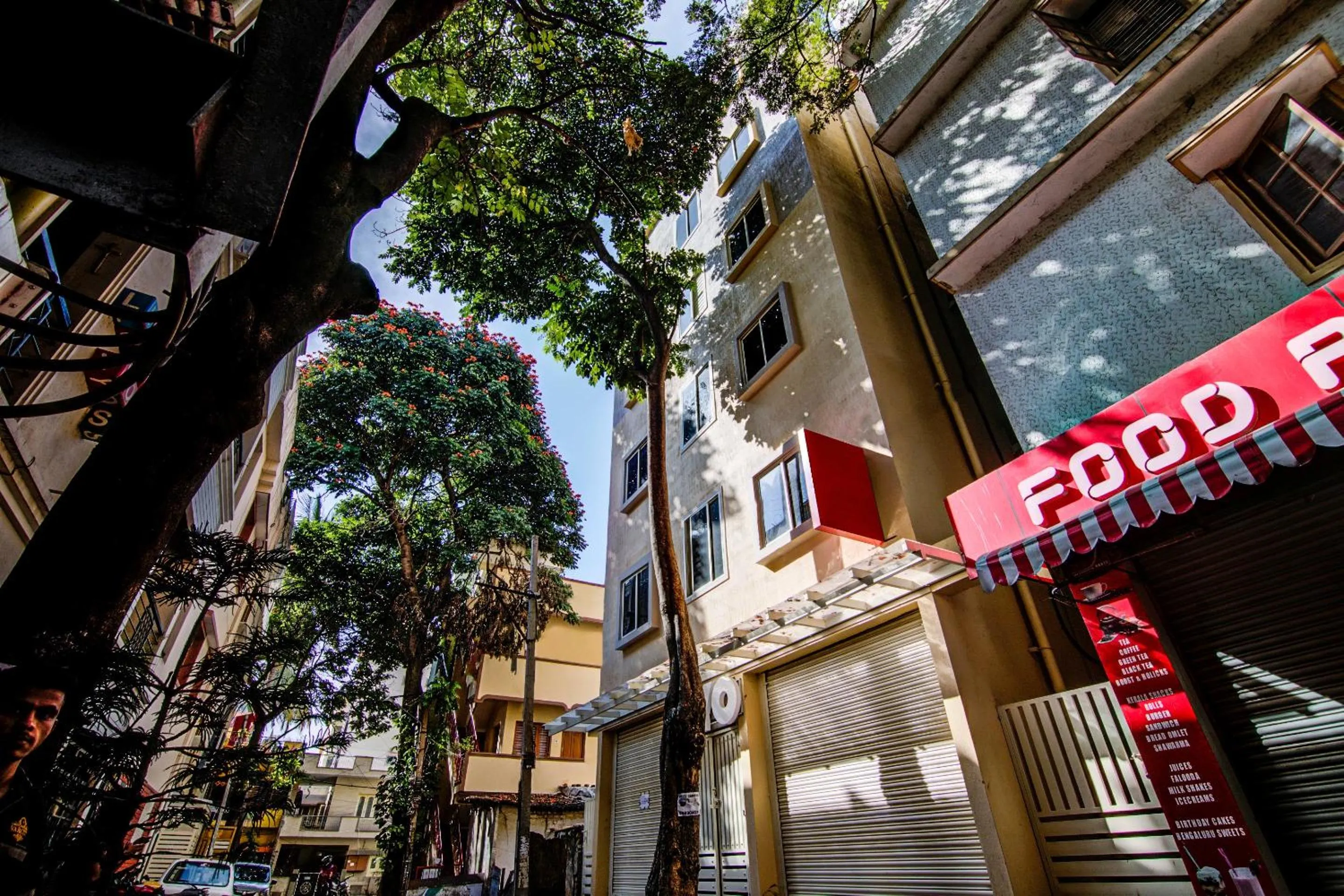 Facade/entrance in Super Hotel O Varcity Comforts Near St. John Medical College