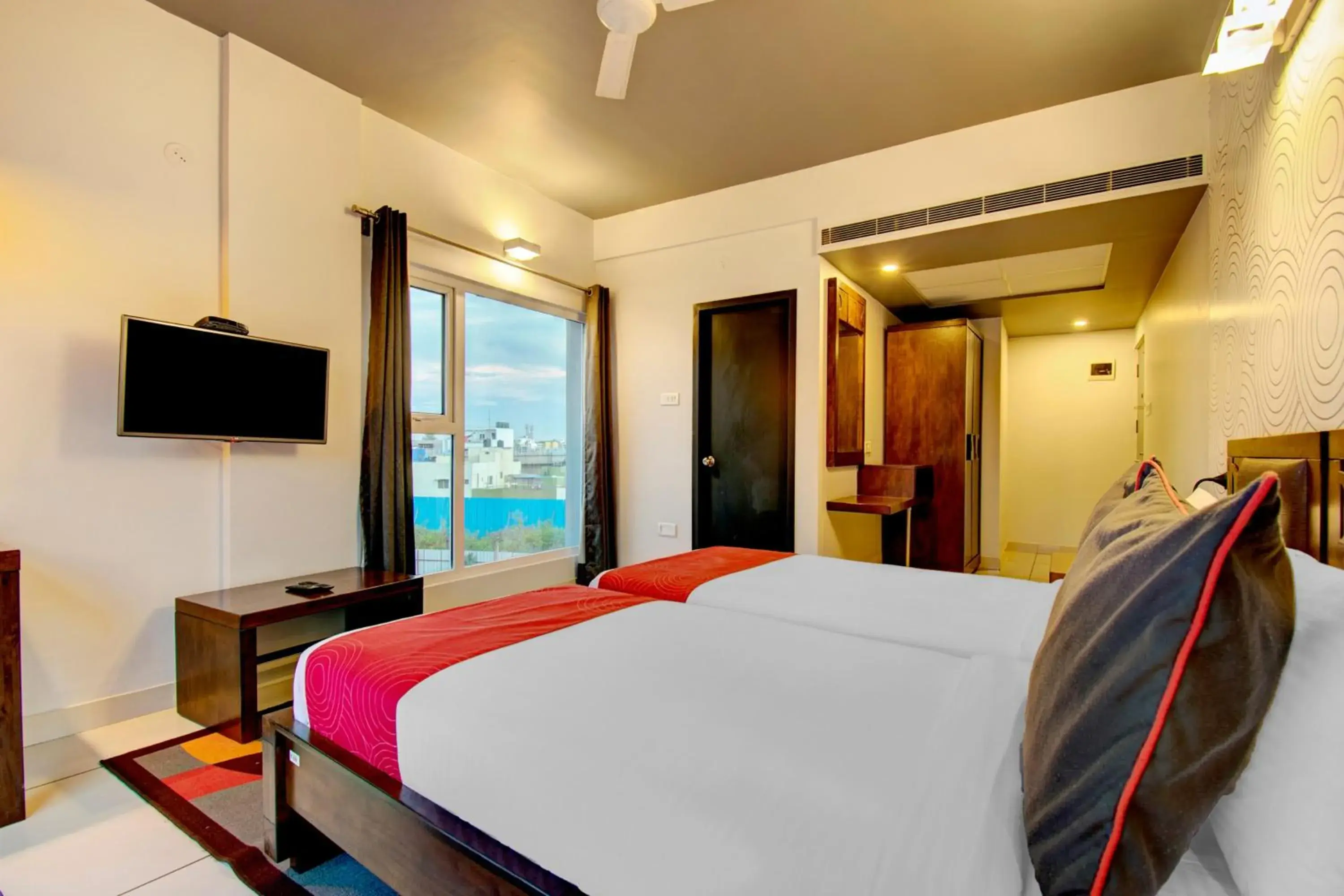 Bedroom, Bed in Super Townhouse Ulsoor Bedroom, Bed in Super Townhouse Ulsoor