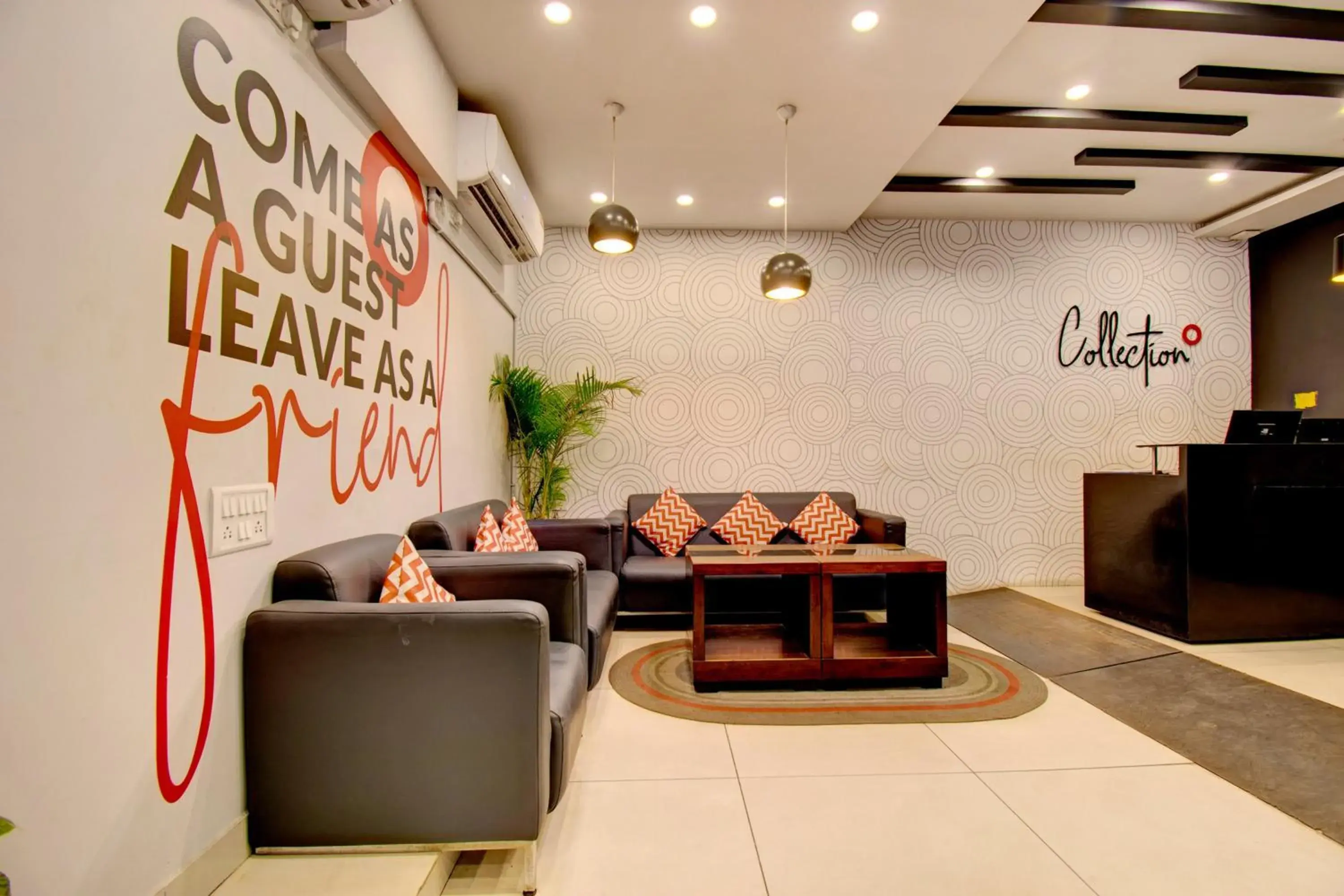 Lobby or reception in Super Townhouse Ulsoor Lobby or reception in Super Townhouse Ulsoor