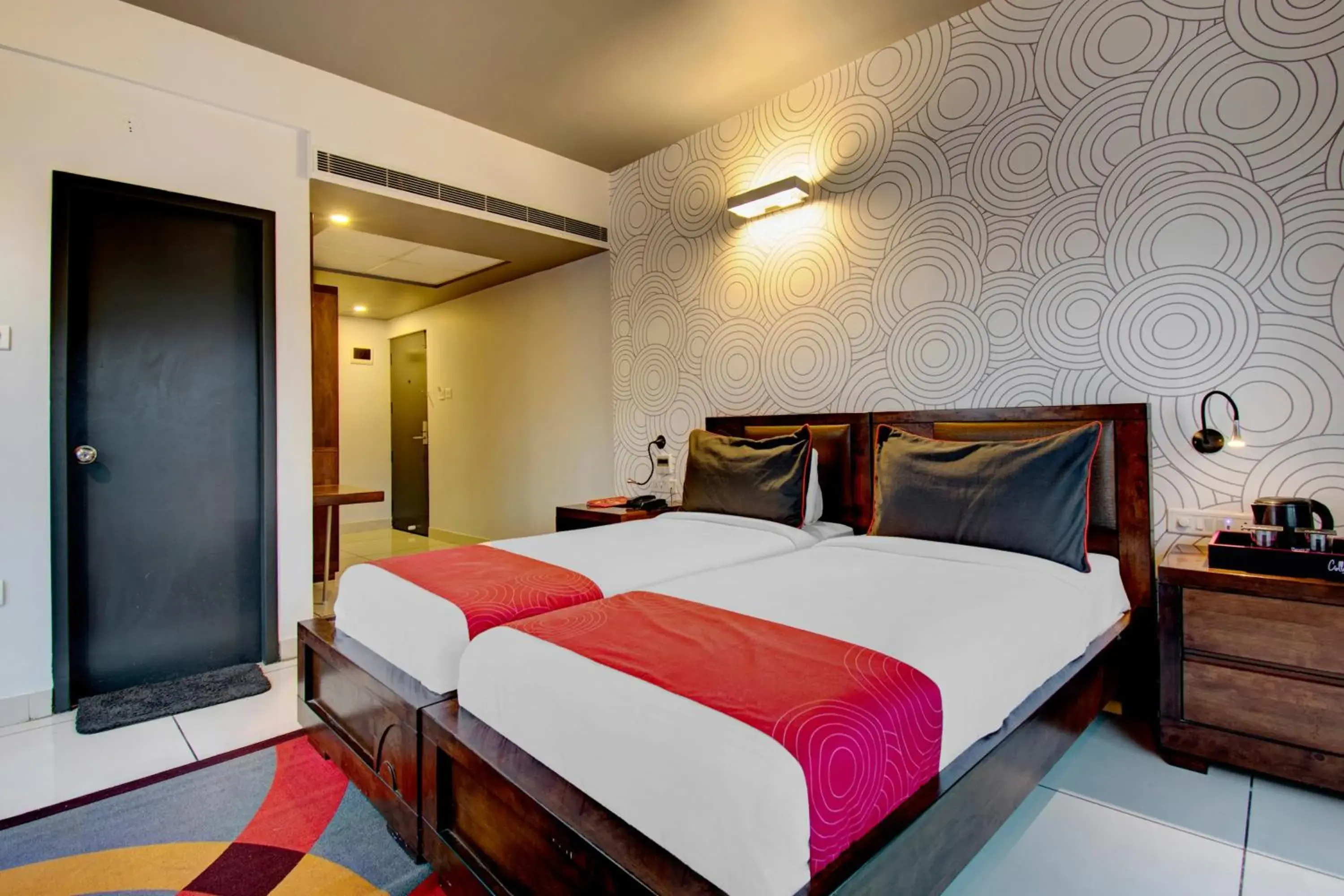 Bedroom, Bed in Super Townhouse Ulsoor Bedroom, Bed in Super Townhouse Ulsoor