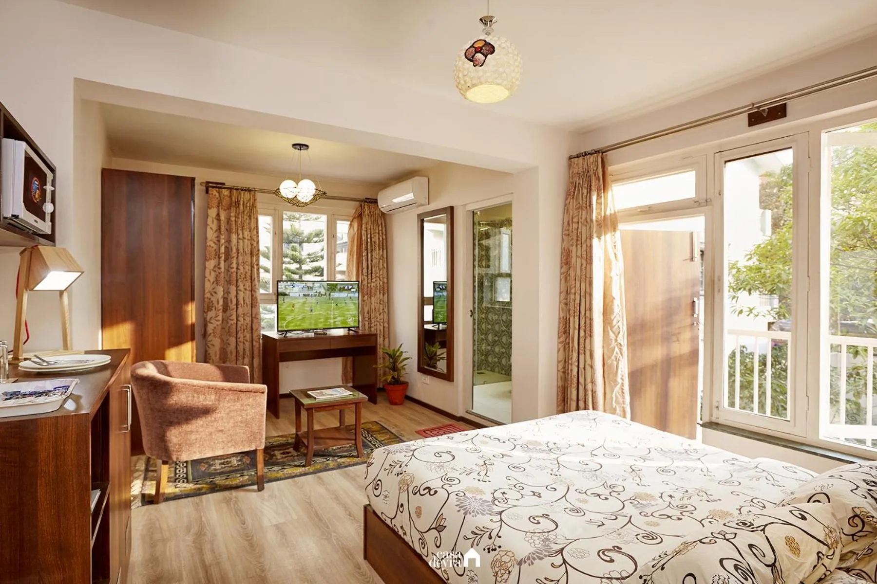 Balcony/Terrace, Bed in Ranikunj Boutique Hotel