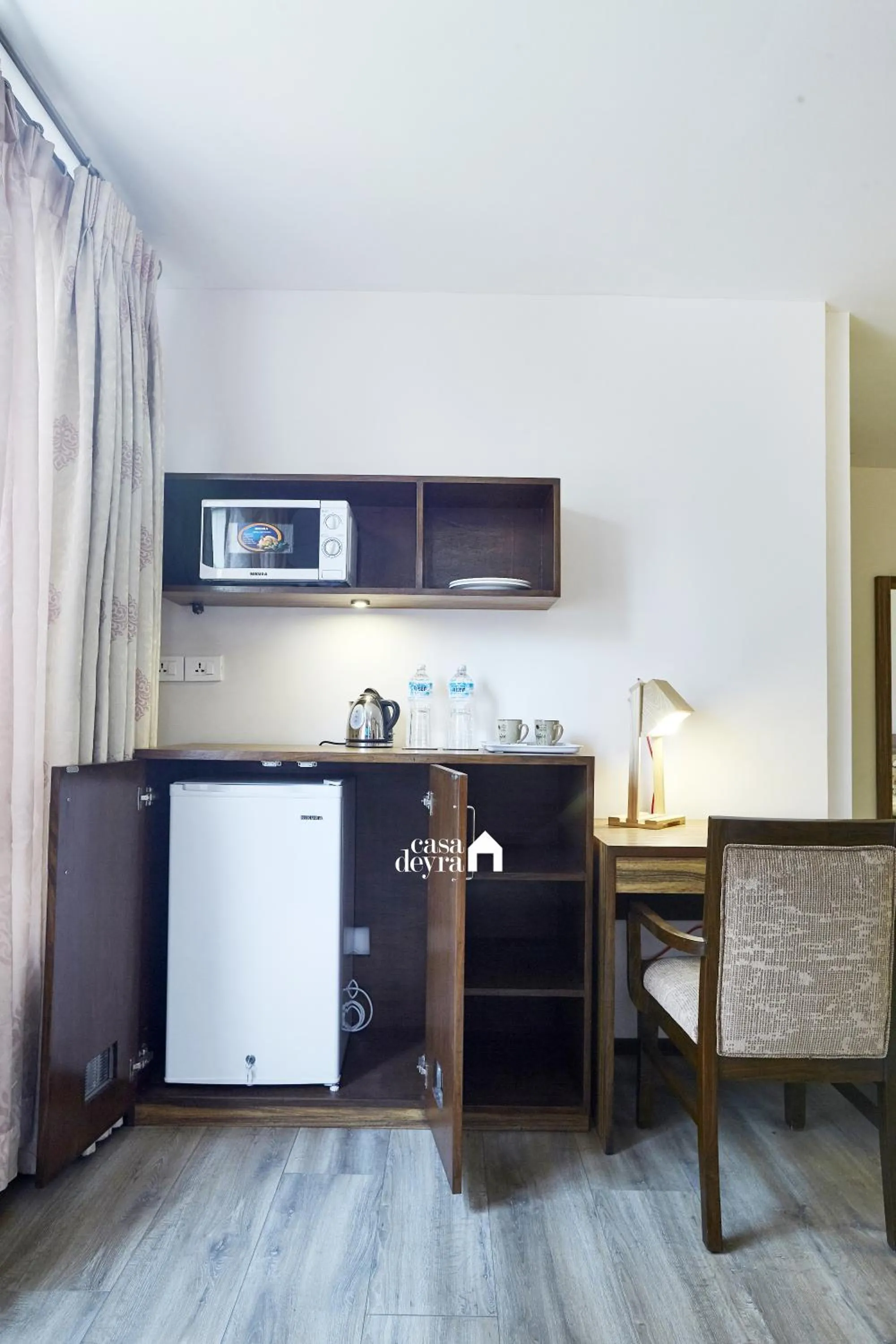 Kitchen or kitchenette in Ranikunj Boutique Hotel