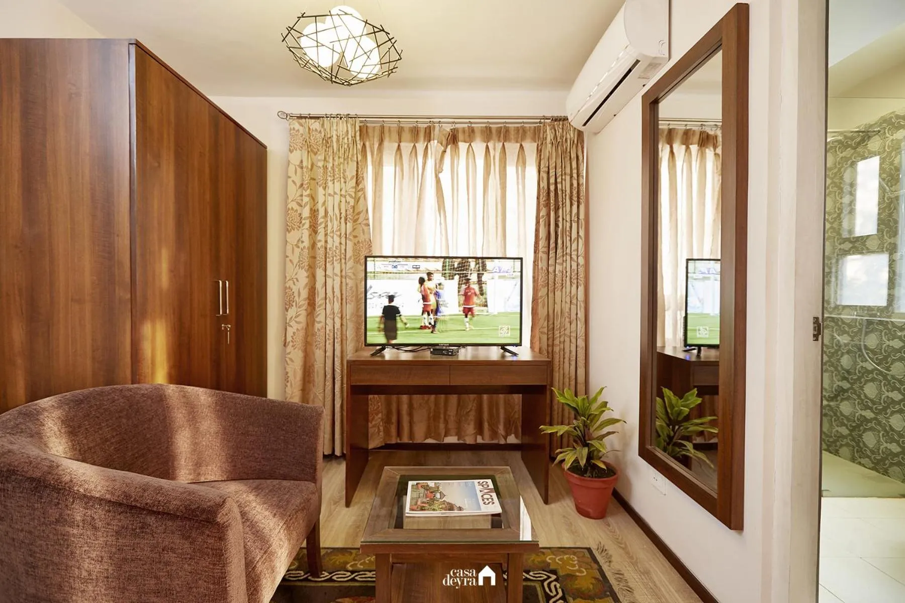 TV and multimedia in Ranikunj Boutique Hotel