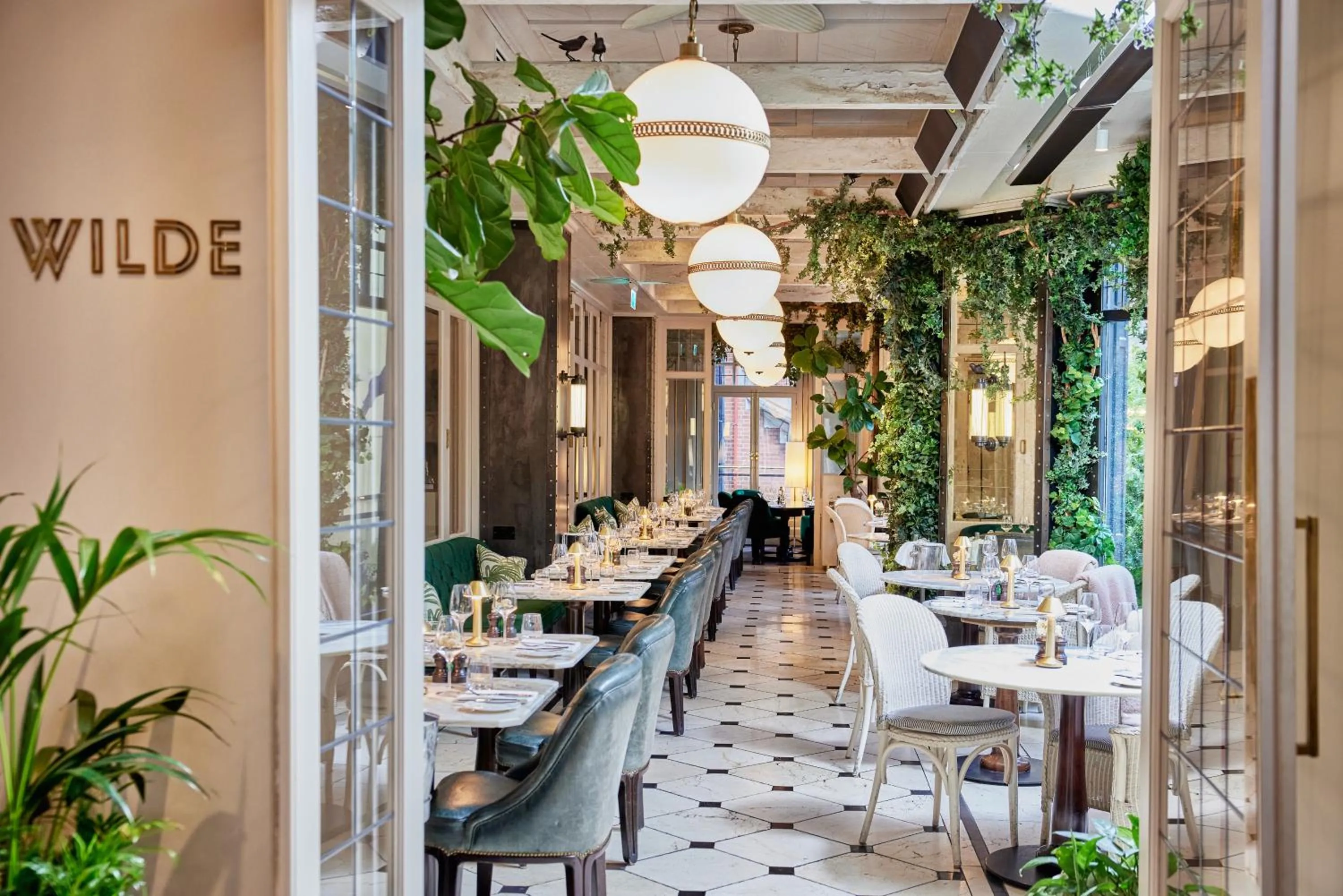 Restaurant/places to eat in The Westbury Hotel