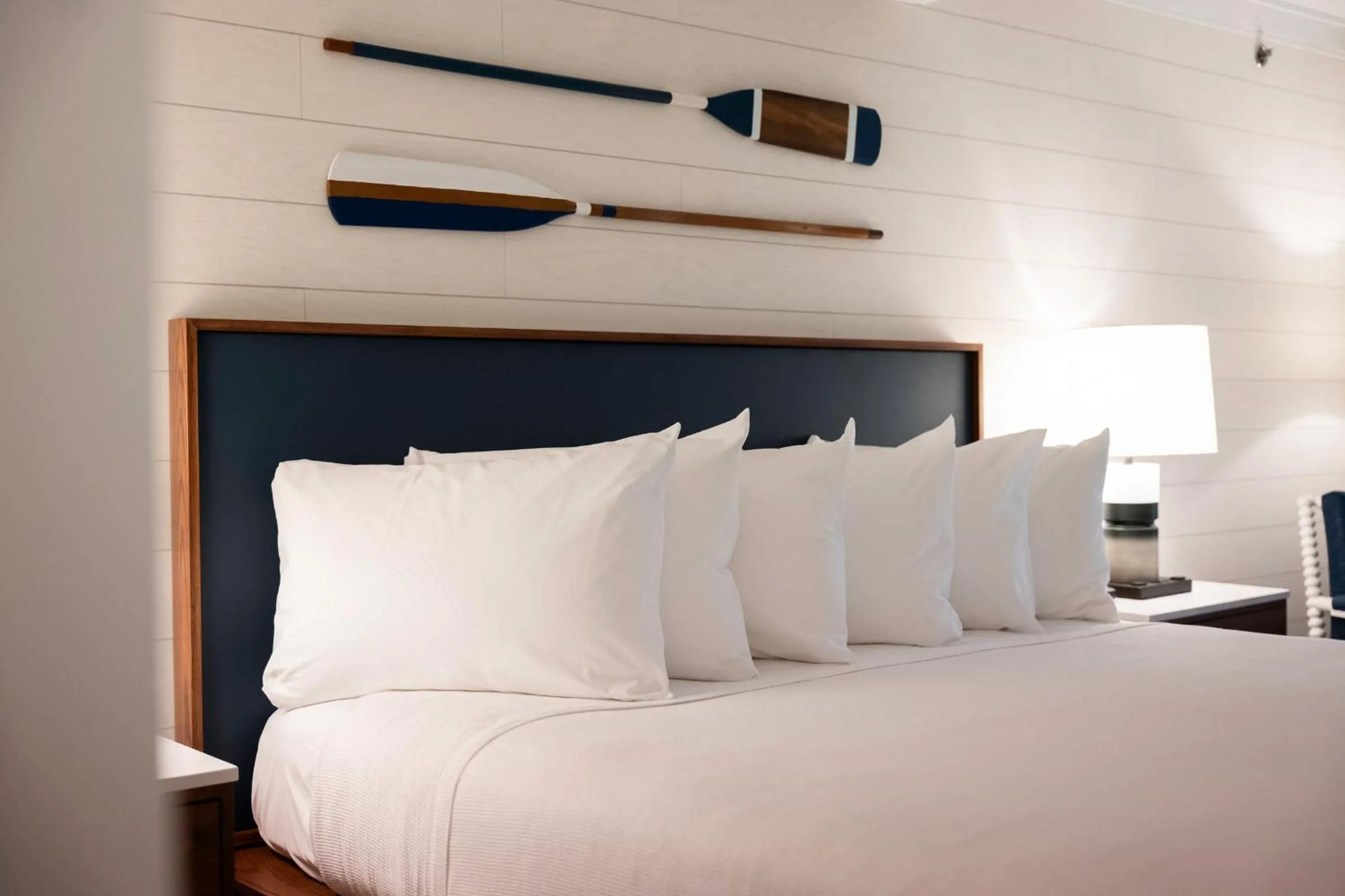 Bed in Lake Lawn Resort