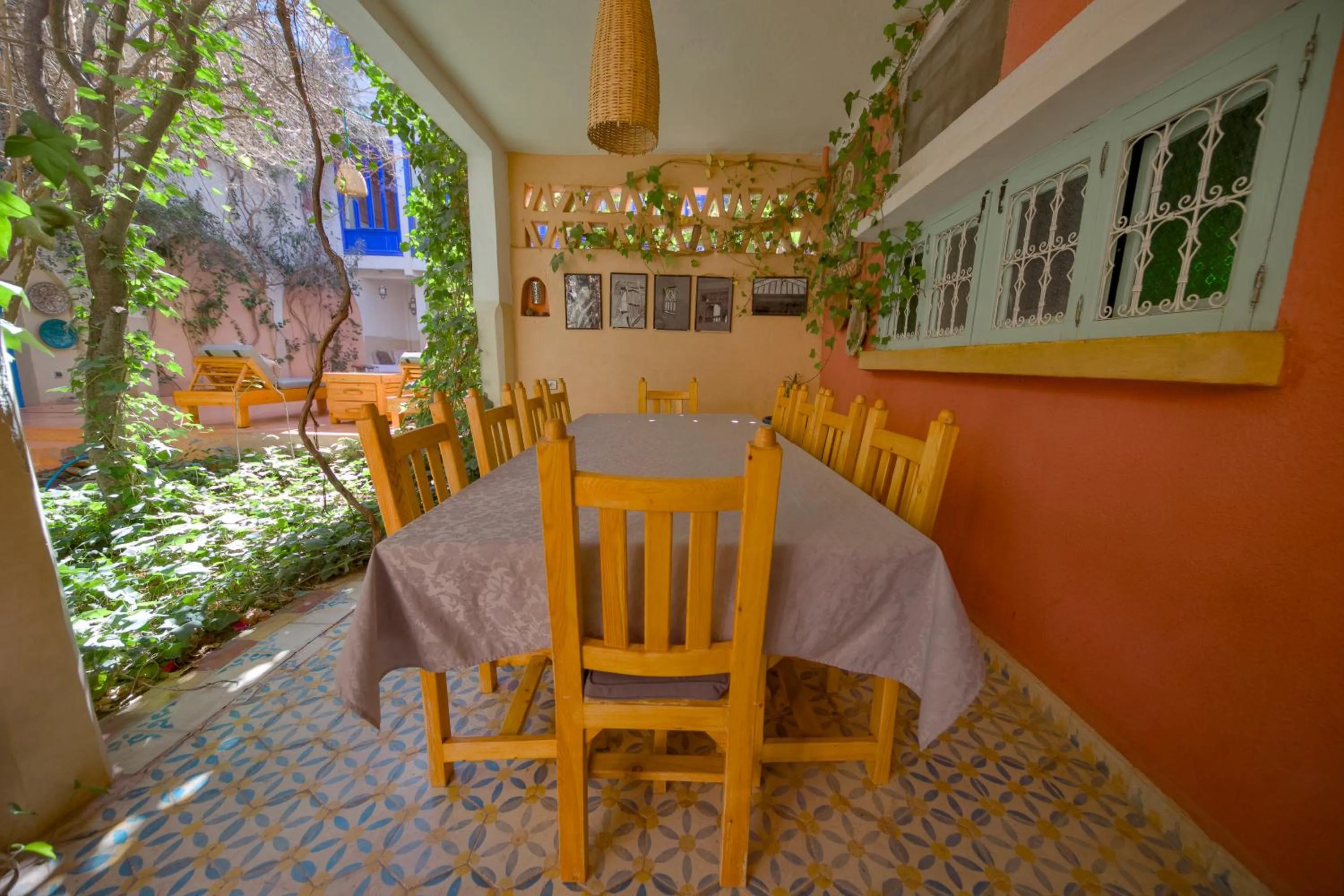 Dining area in Maison d'hôtes Dar Farhana