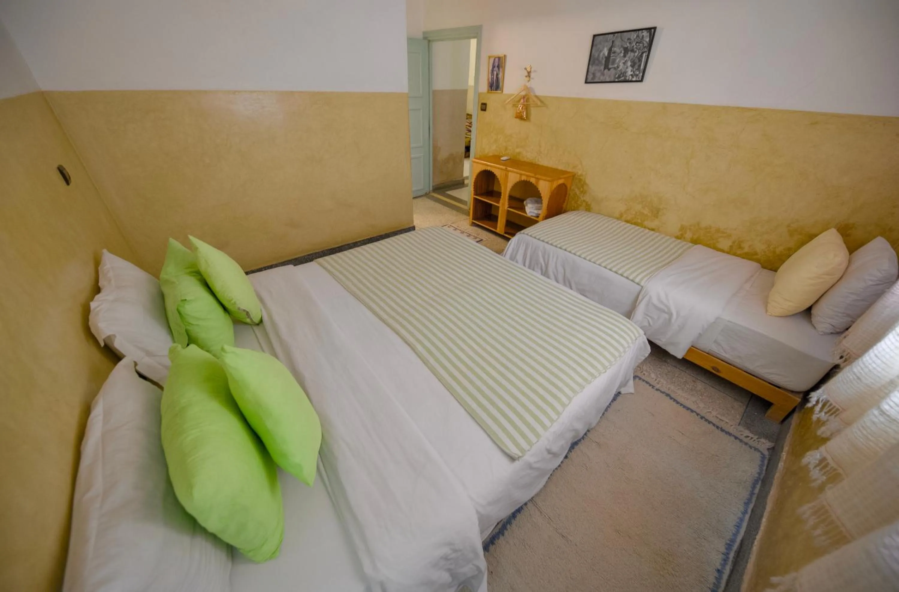 Bed in Maison d'hôtes Dar Farhana