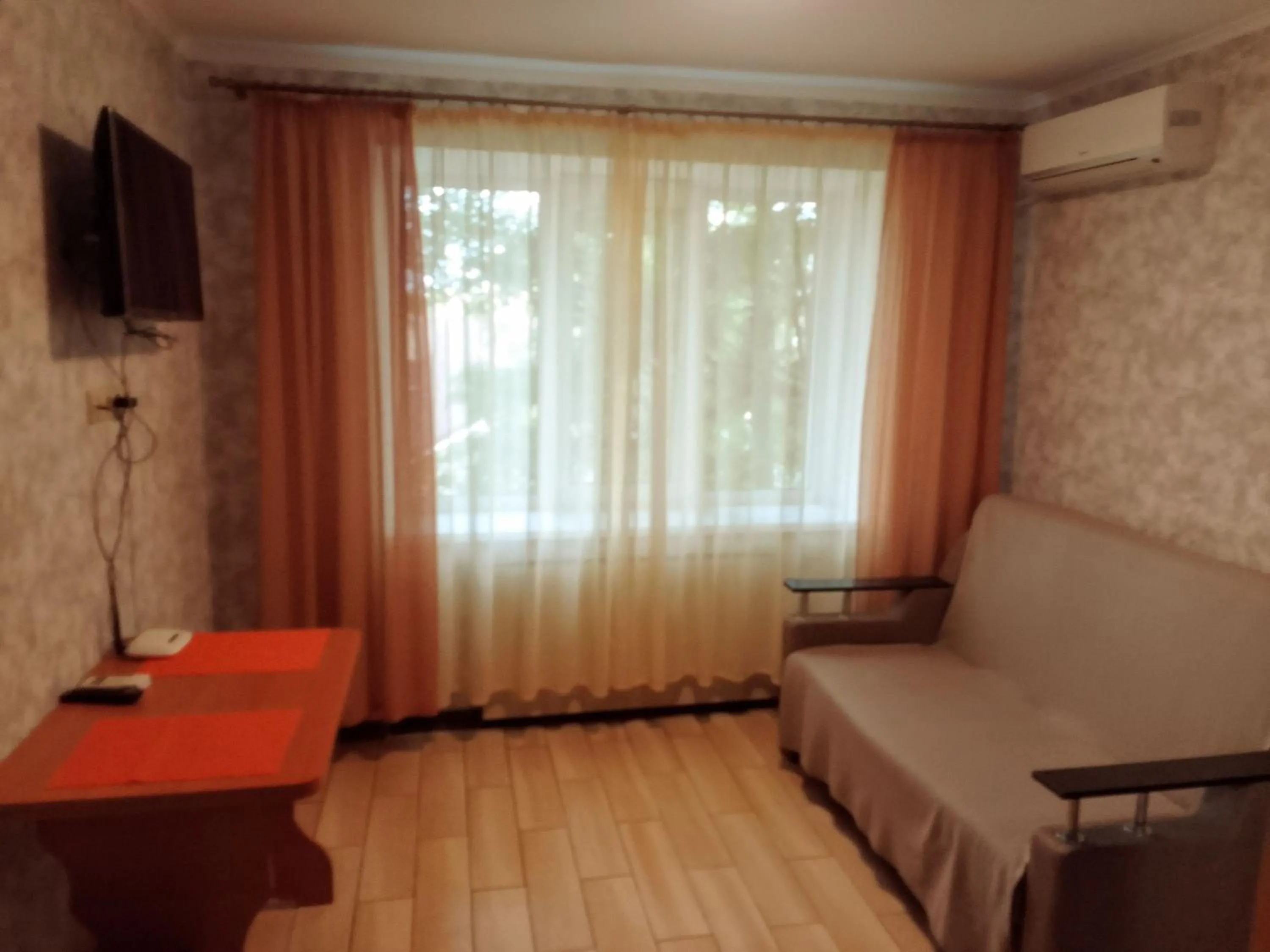 Apartment on Nauki Avenue