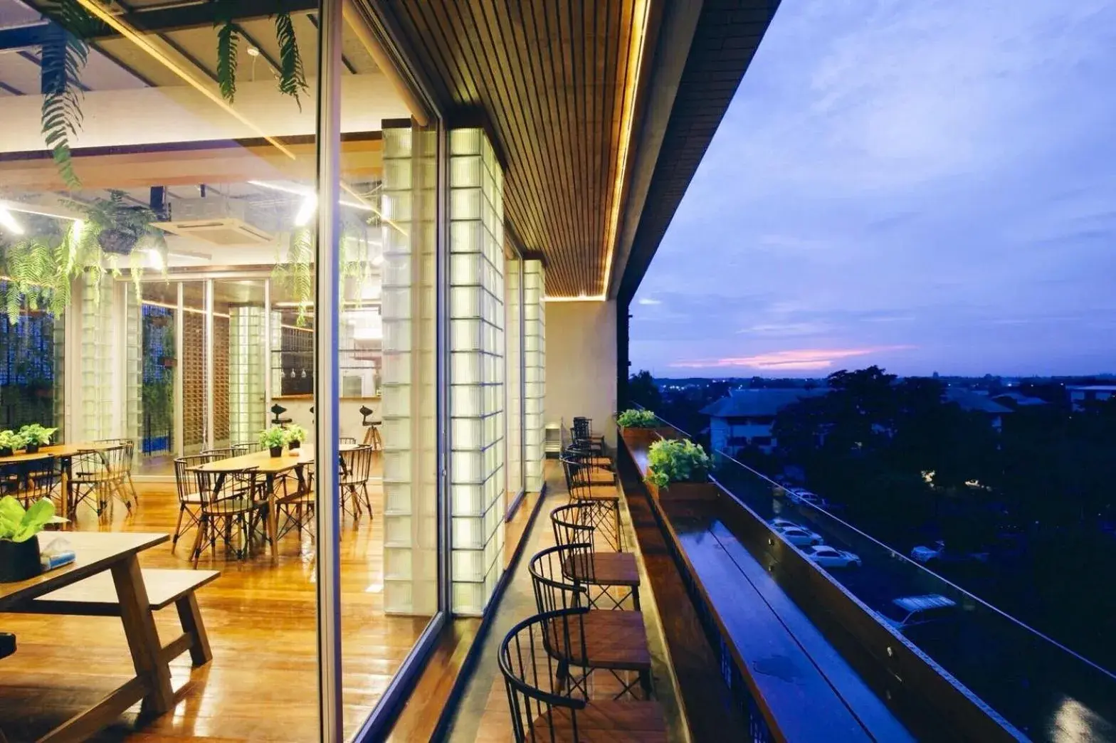 Property building in Laekhon Nonbai Property building in Laekhon Nonbai