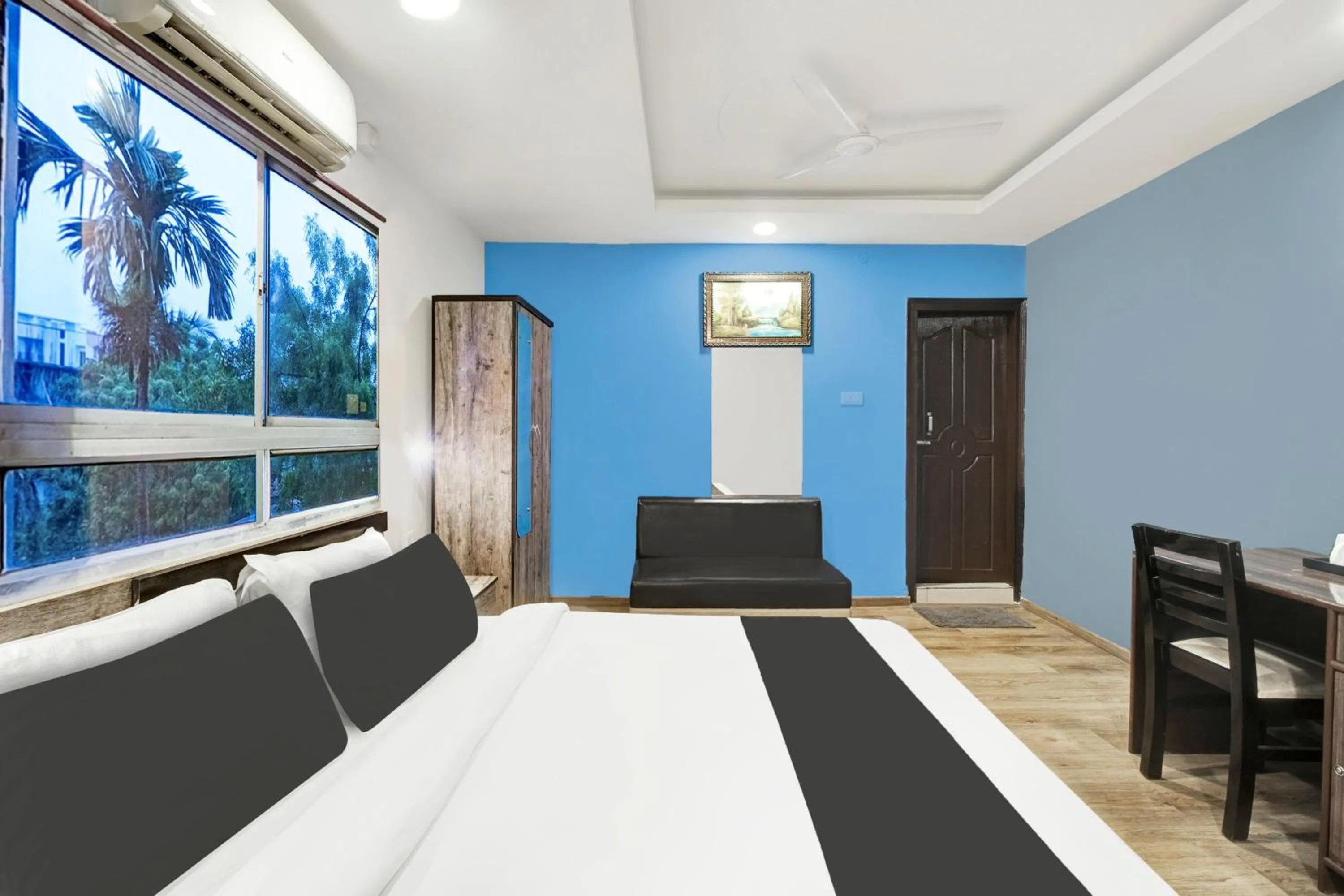 Bedroom, Bed in Townhouse Hatigaon Near Medicity Formerly Hotel Grand Majesty