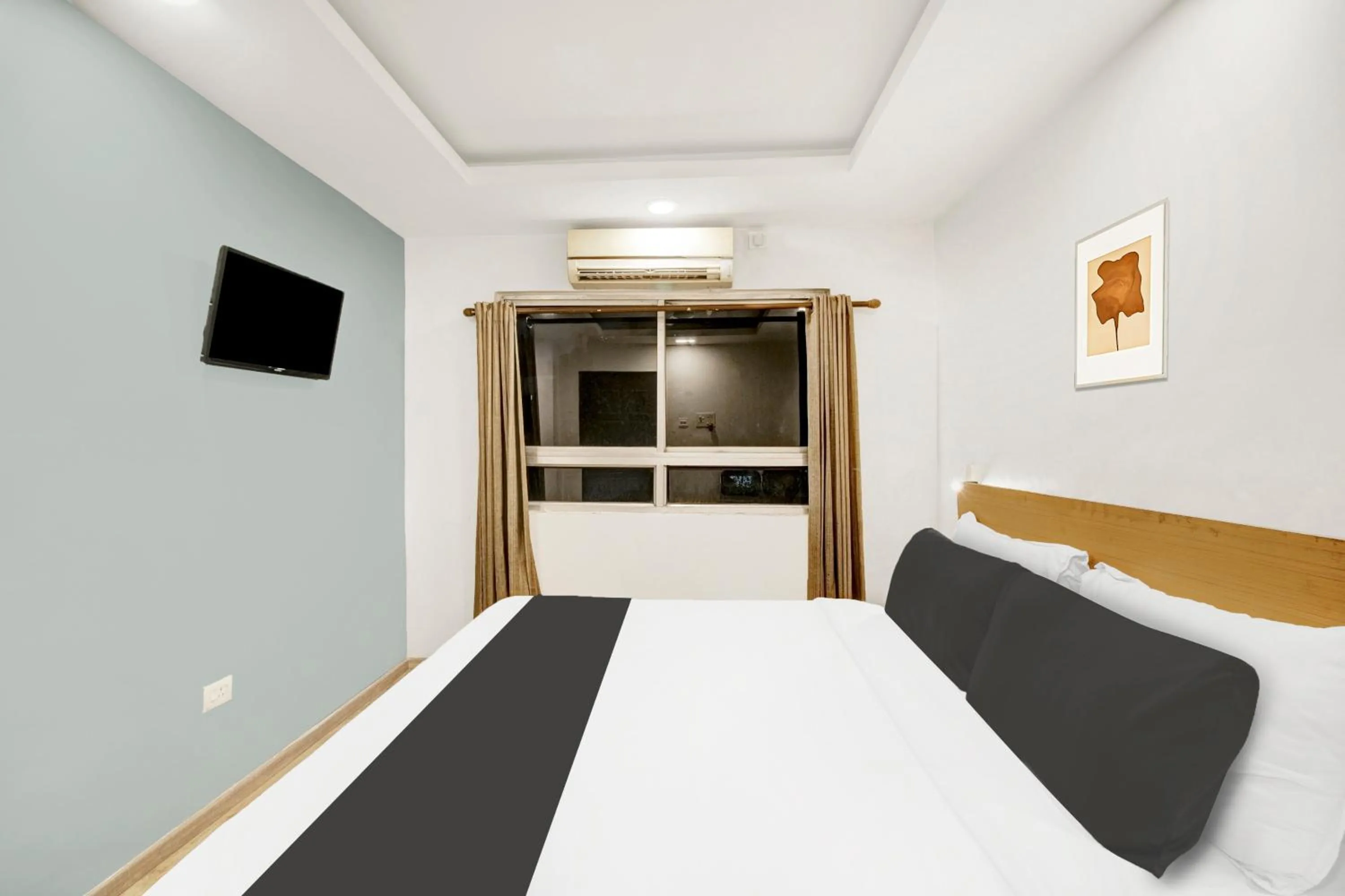 Bedroom, Bed in Townhouse Hatigaon Near Medicity Formerly Hotel Grand Majesty