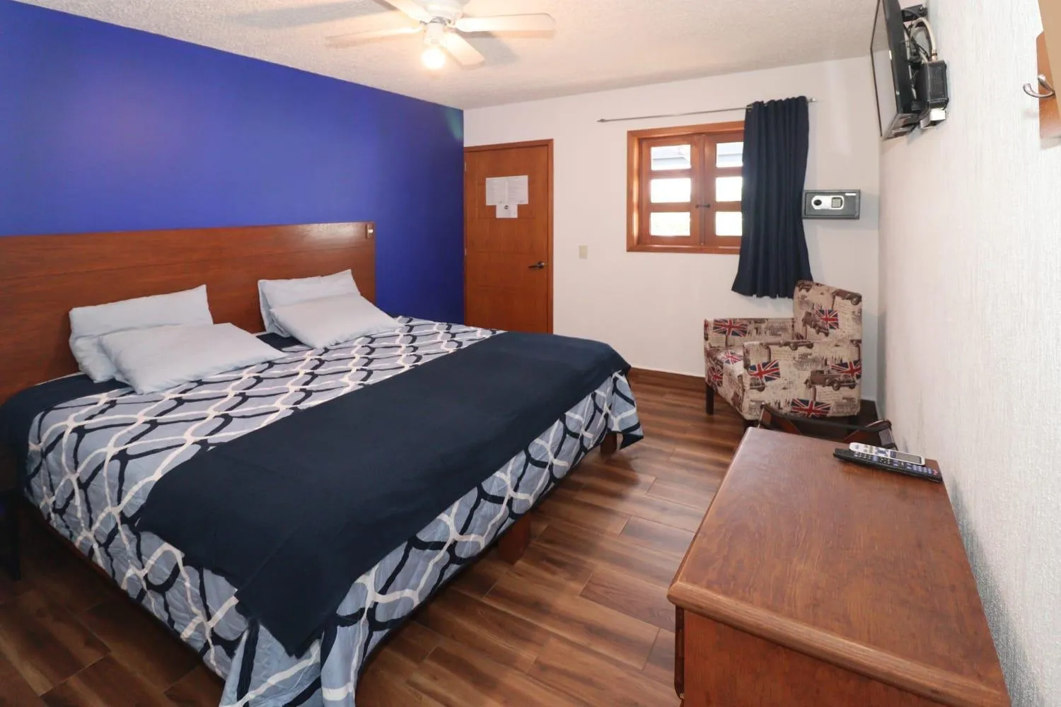 Bed in Hotel Casa Frida