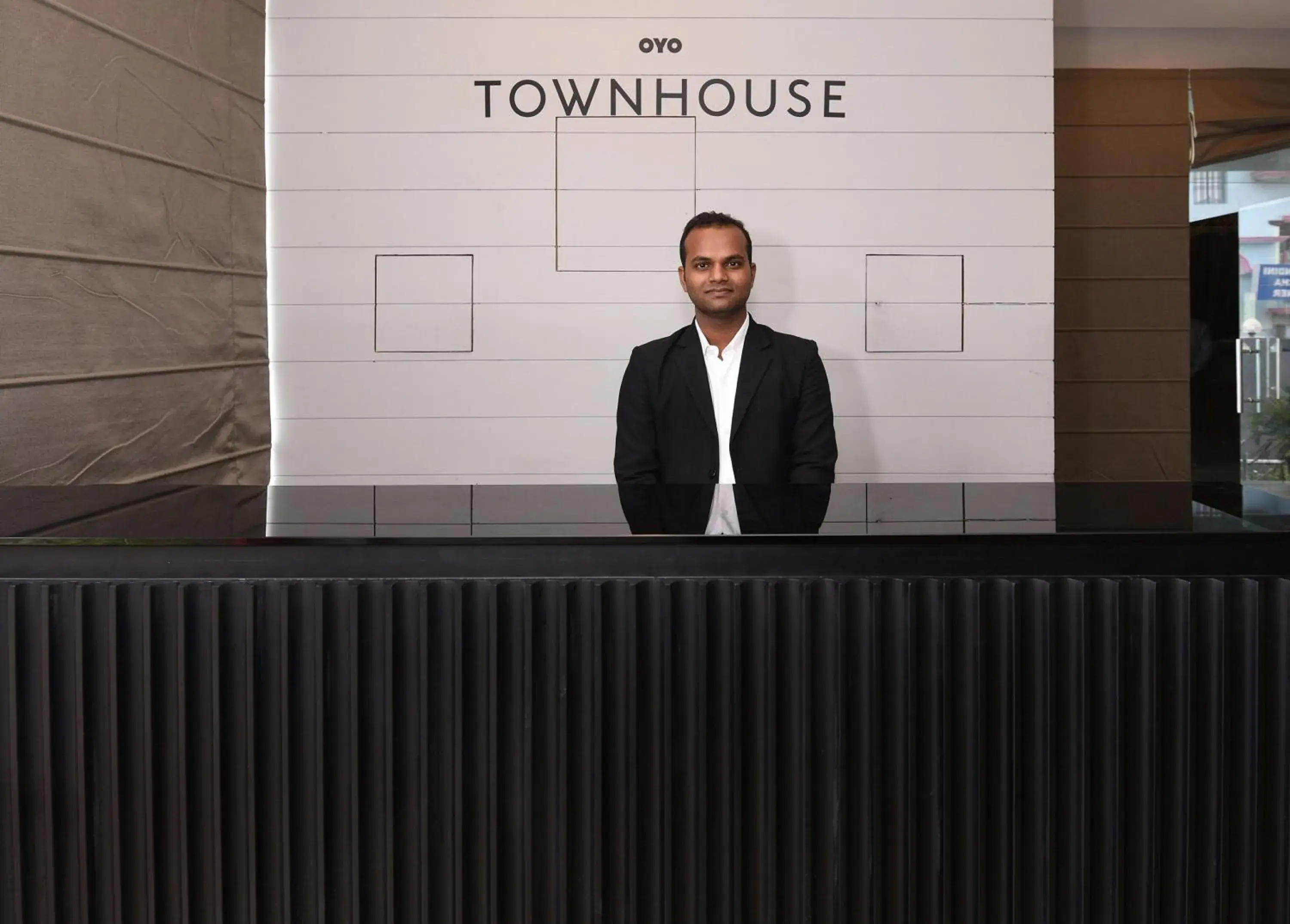 Lobby or reception in Super Townhouse Function Inn Near Chaudhary Charan Singh International Airport Lobby or reception in Super Townhouse Function Inn Near Chaudhary Charan Singh International Airport