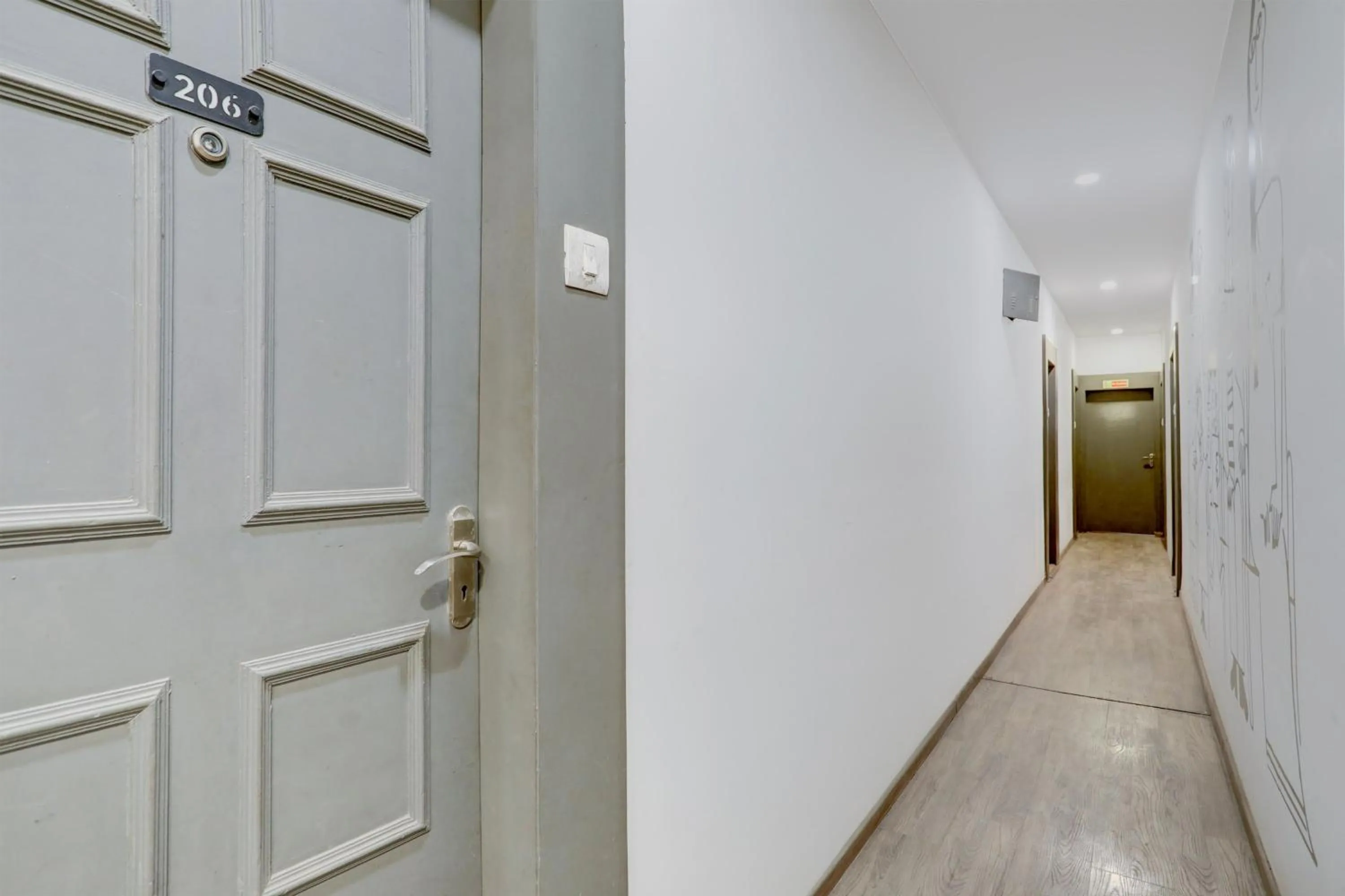 Lobby or reception in Super Townhouse Kalmana