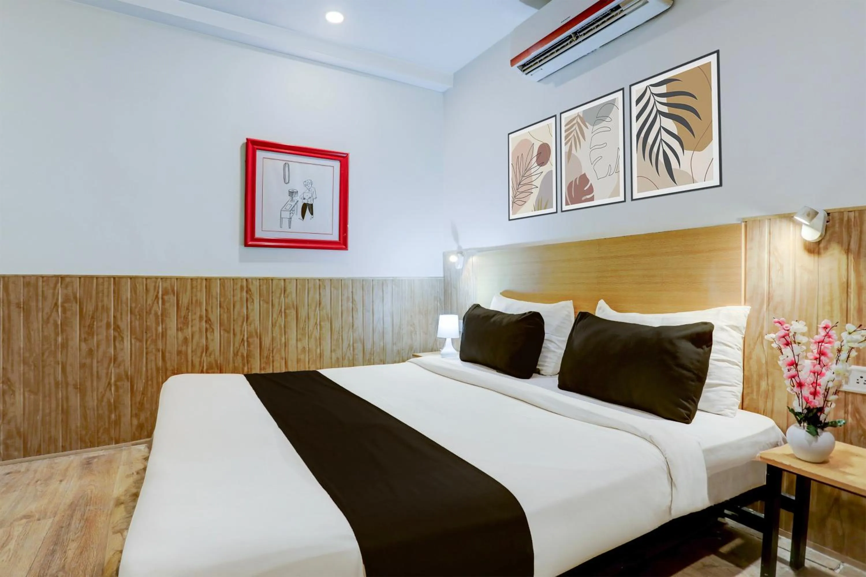 Bedroom, Bed in Townhouse Kalmana