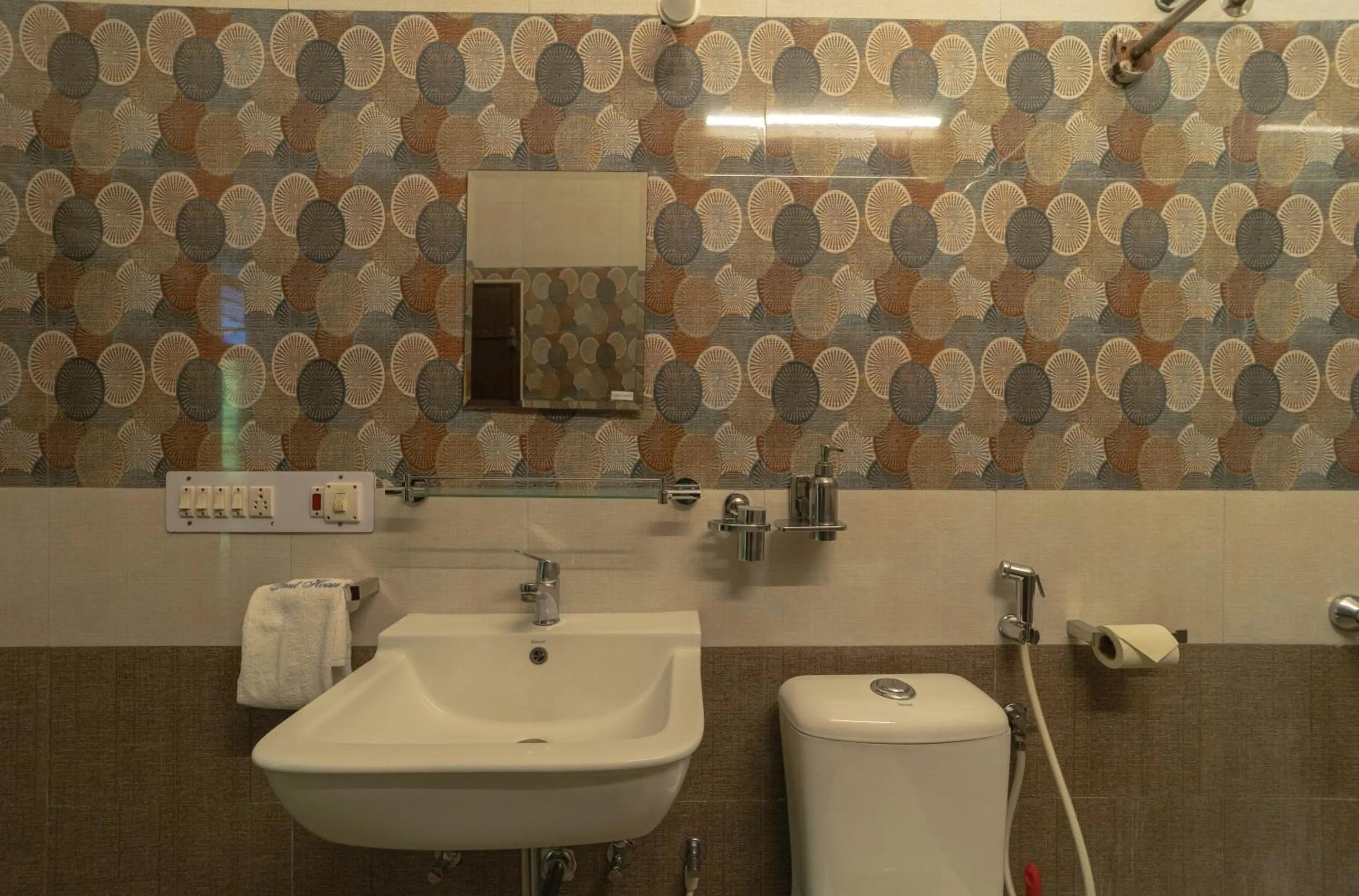 Shower in Dumas Guest House