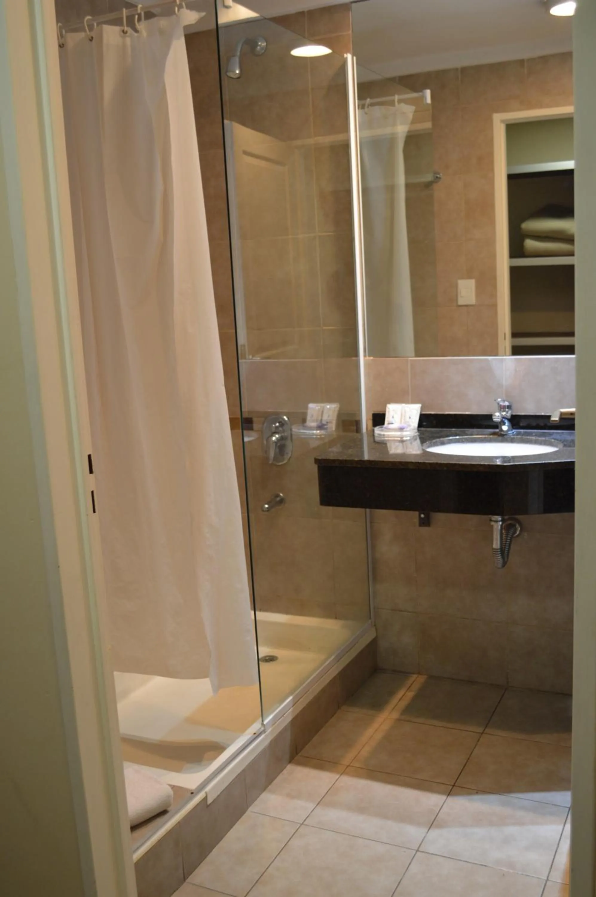 Bathroom in Destino Real Hotel