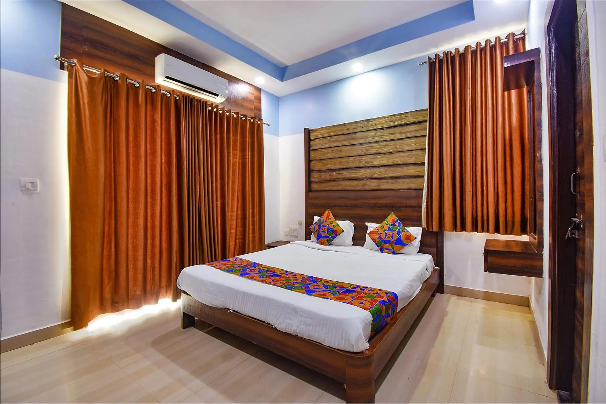 Bed in FabHotel Ocean View Apartment - Dabolim