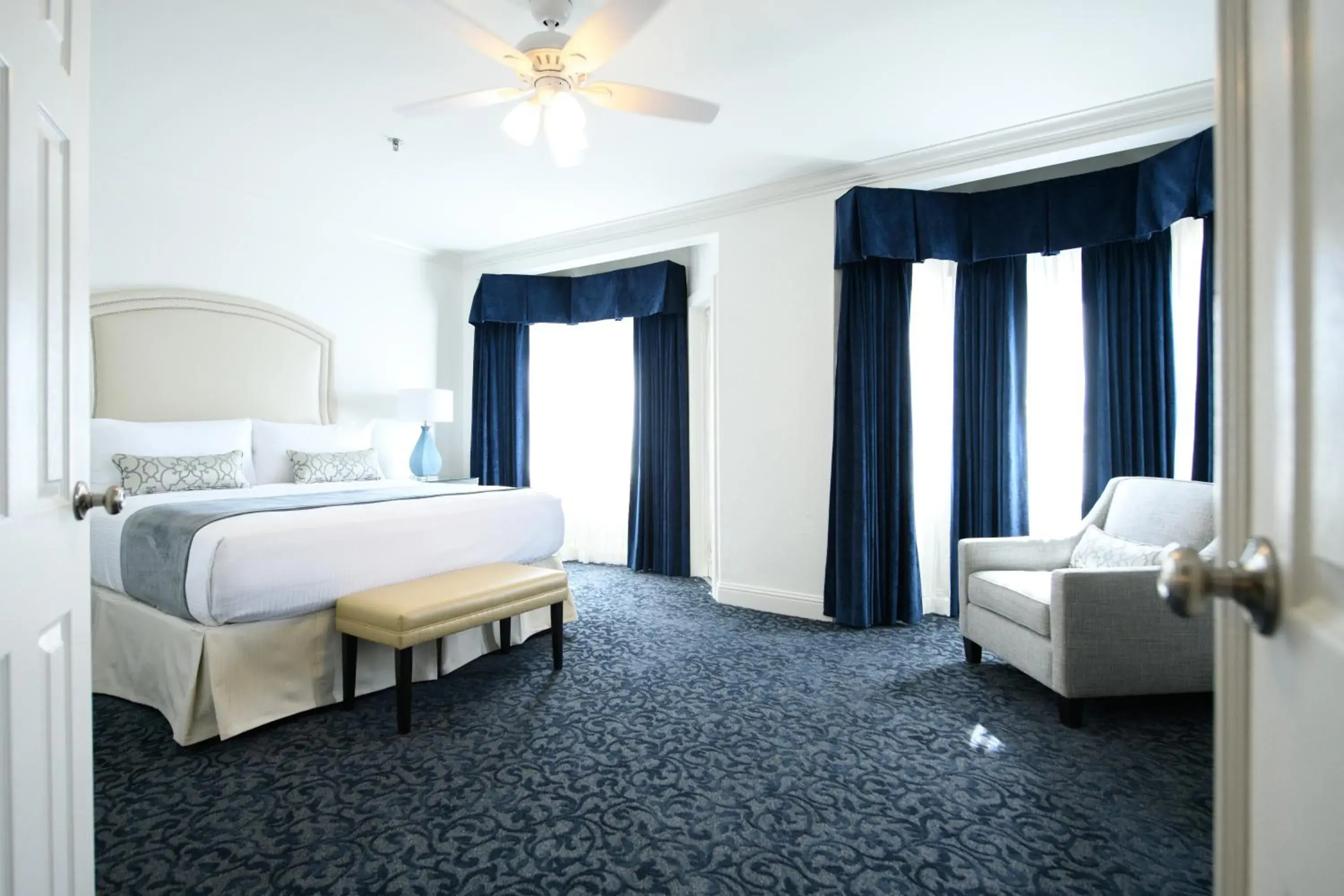 Bed in Horton Grand Hotel Bed in Horton Grand Hotel