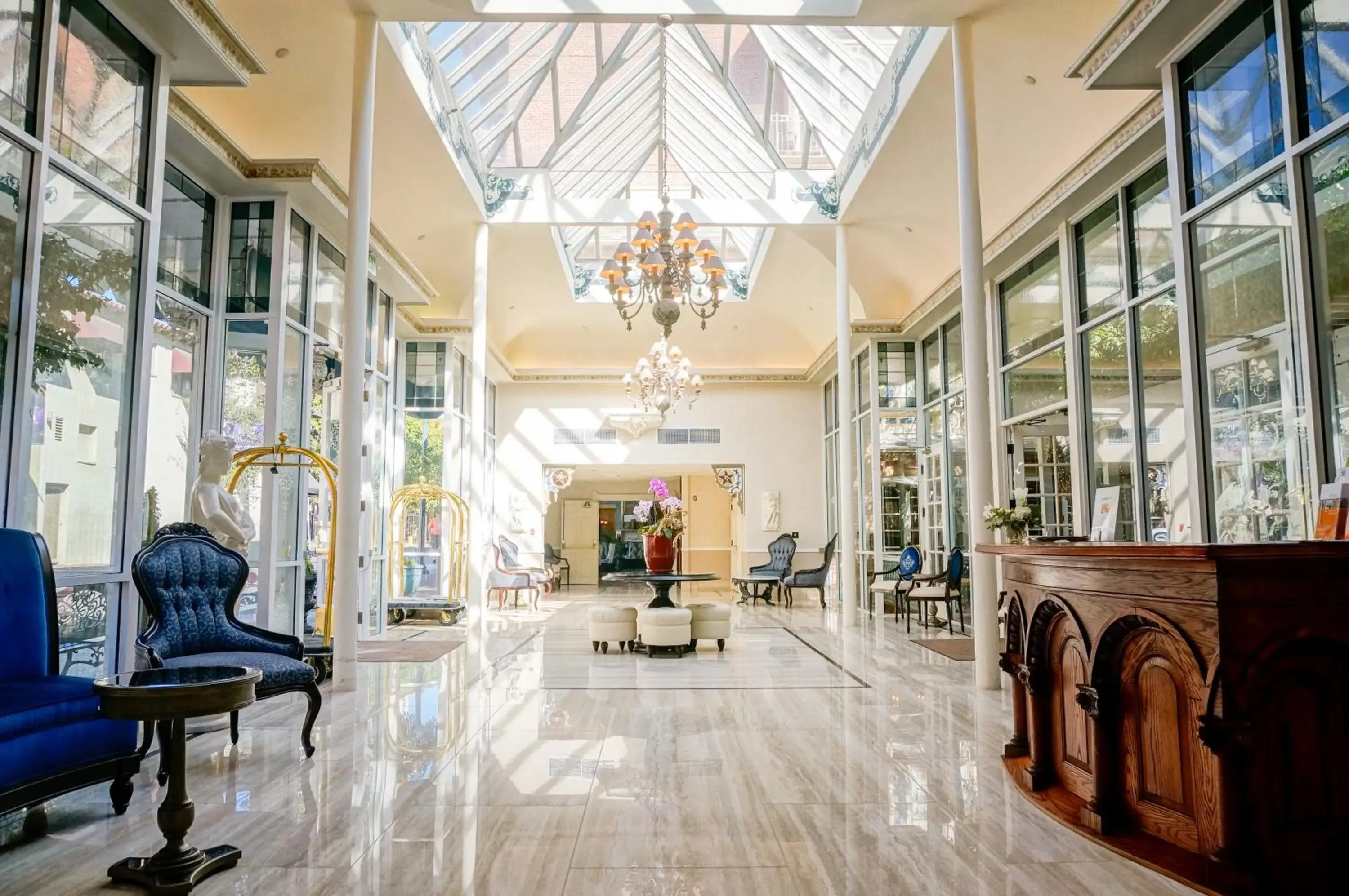 Lobby or reception in Horton Grand Hotel Lobby or reception in Horton Grand Hotel