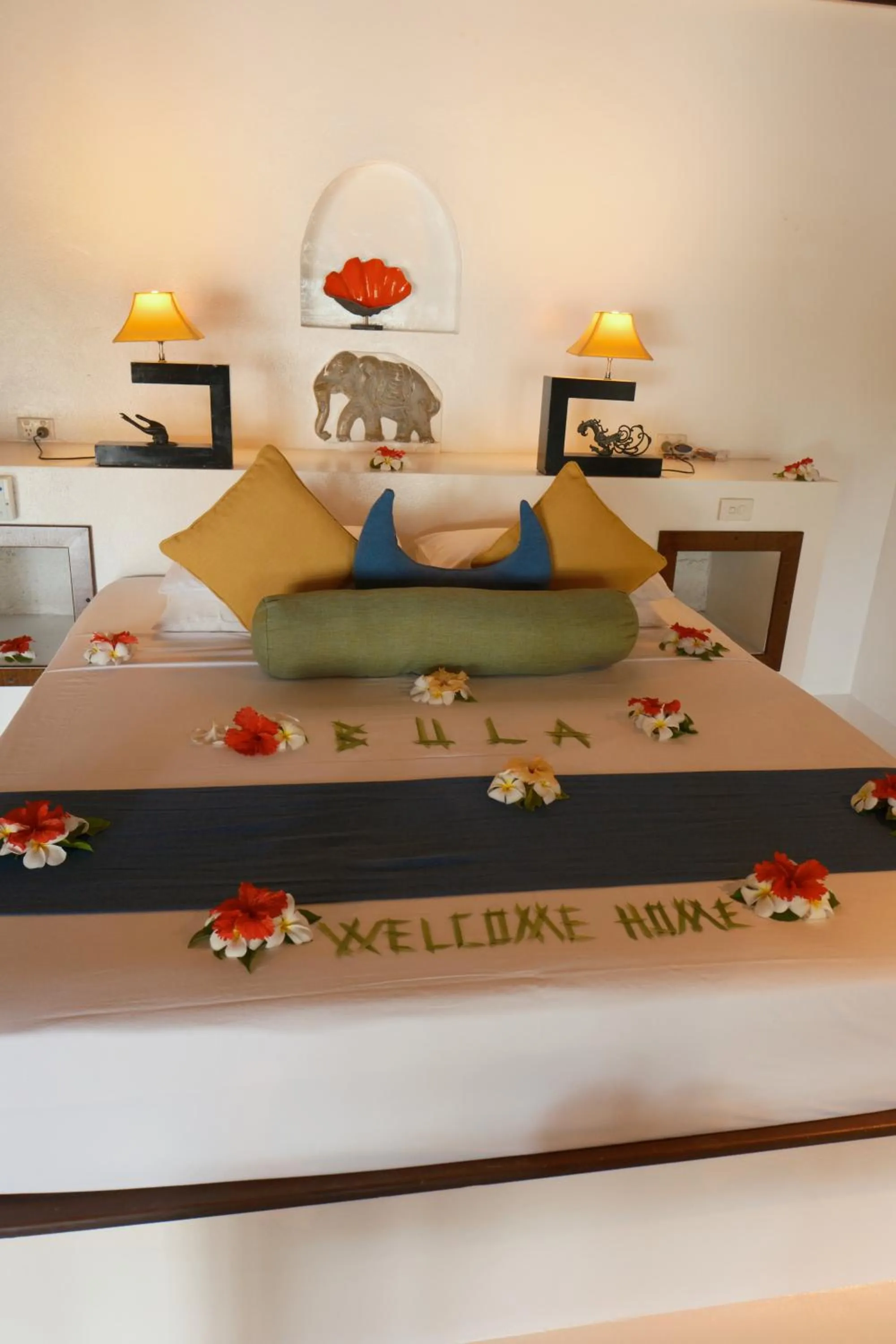 Bed in Navutu Stars Resort