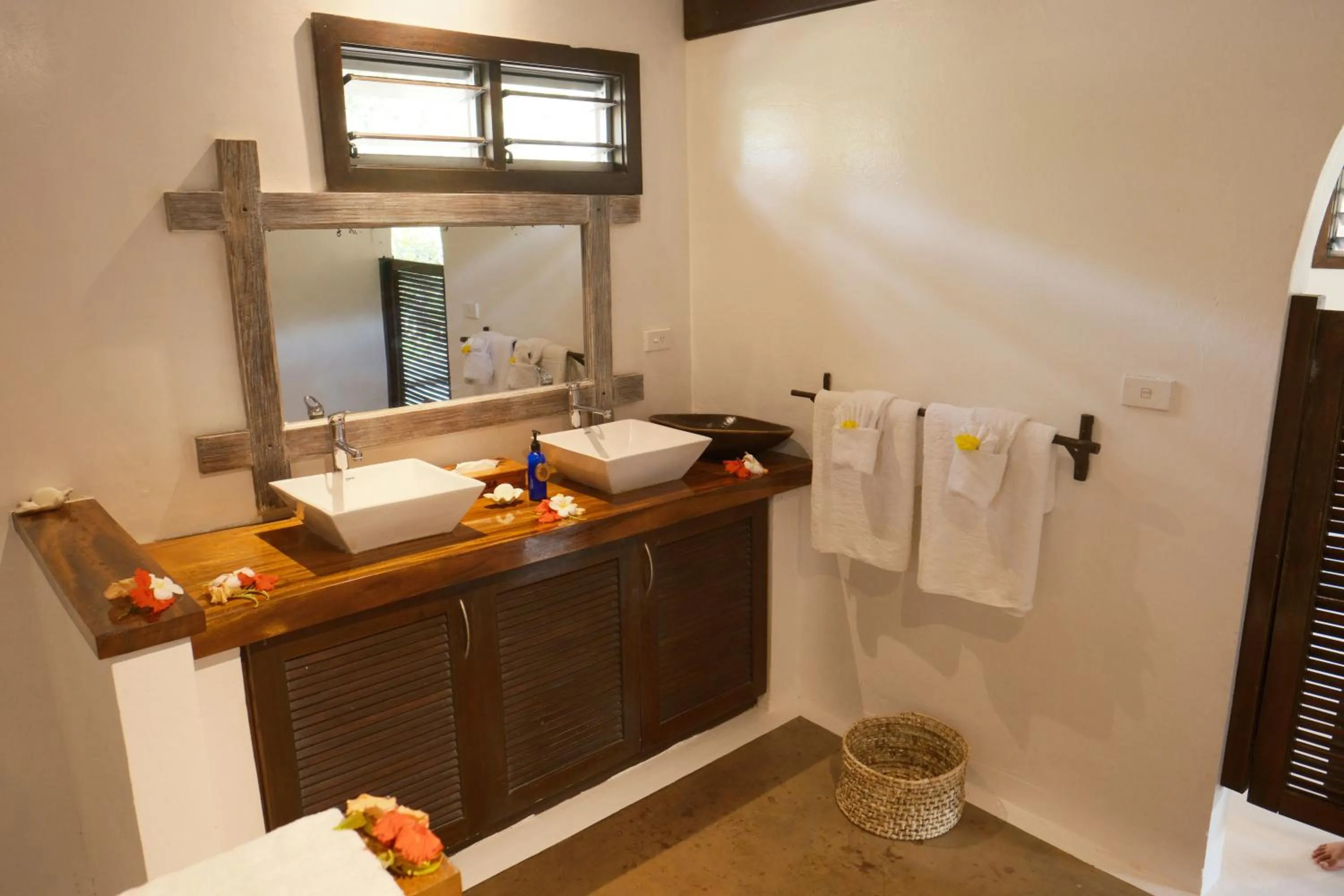 Bathroom in Navutu Stars Resort