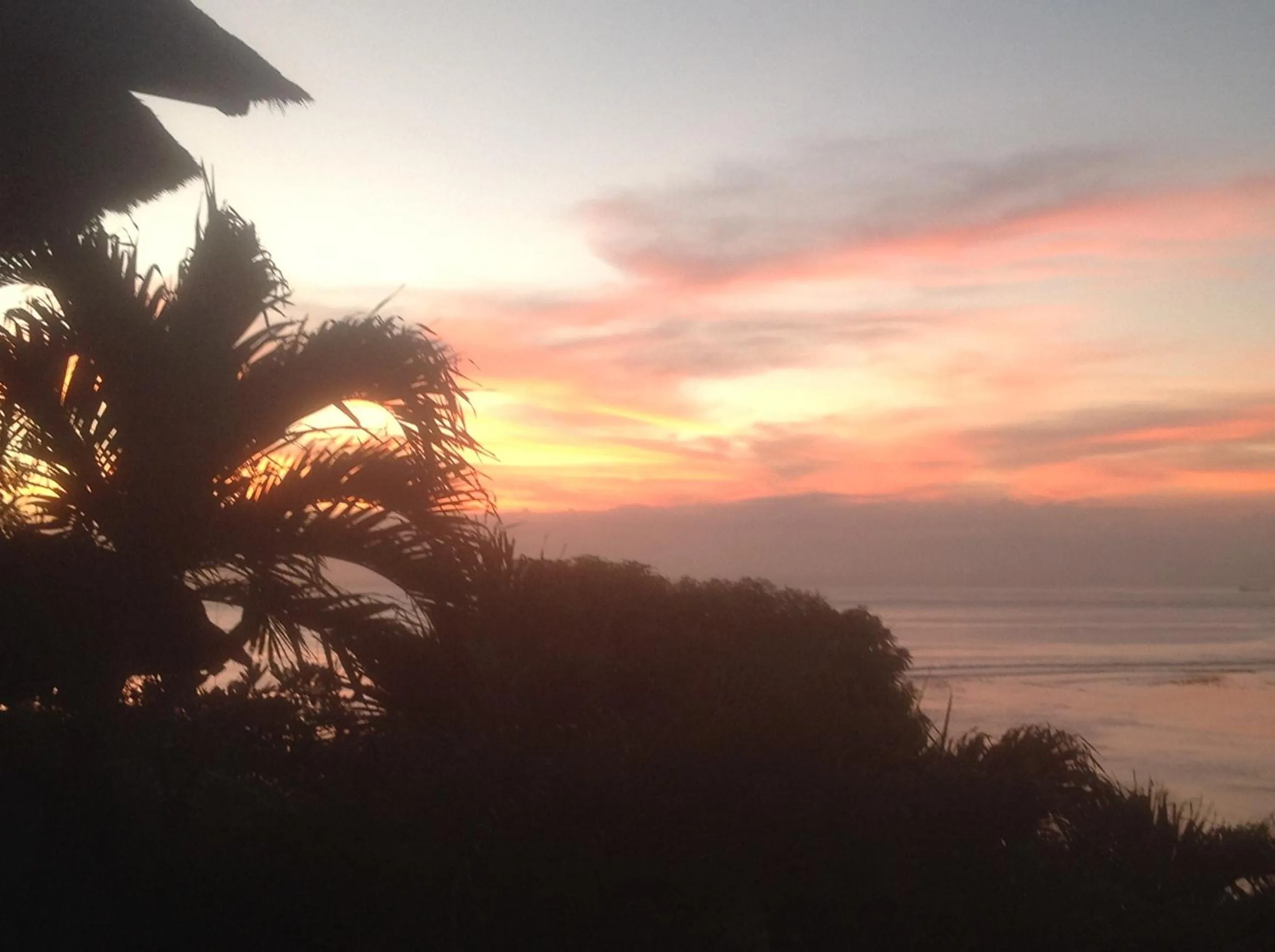 Restaurant/places to eat in Lembongan Harmony Villas