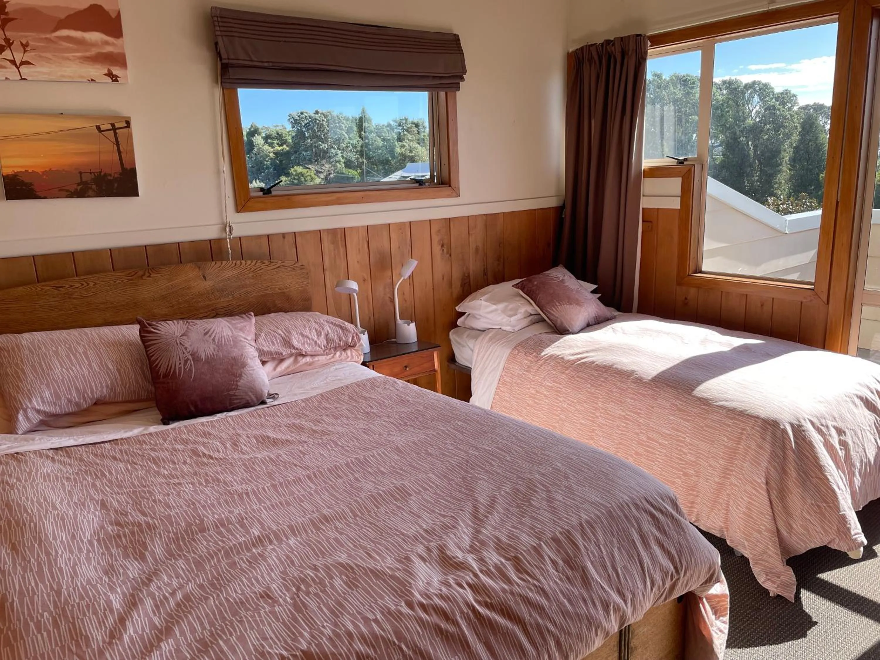 Bed in 49 on Jans Beach Break