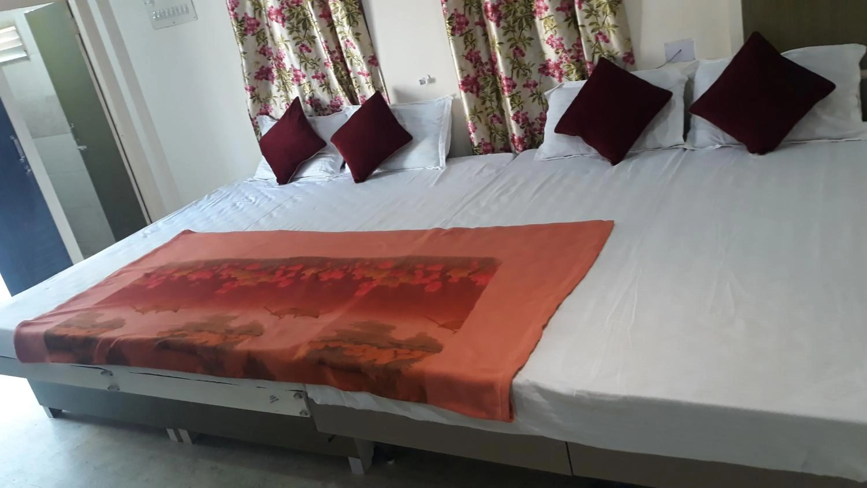 Bedroom, Bed in Gurukrupa Bunglow