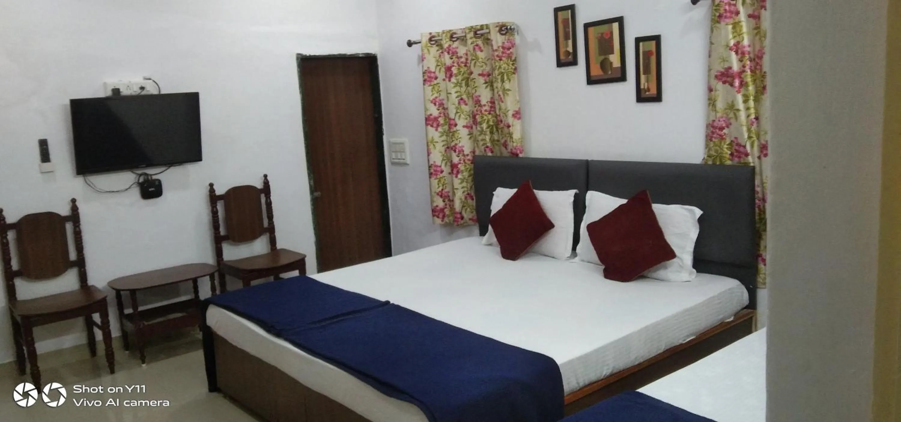 Bed in Gurukrupa Bunglow