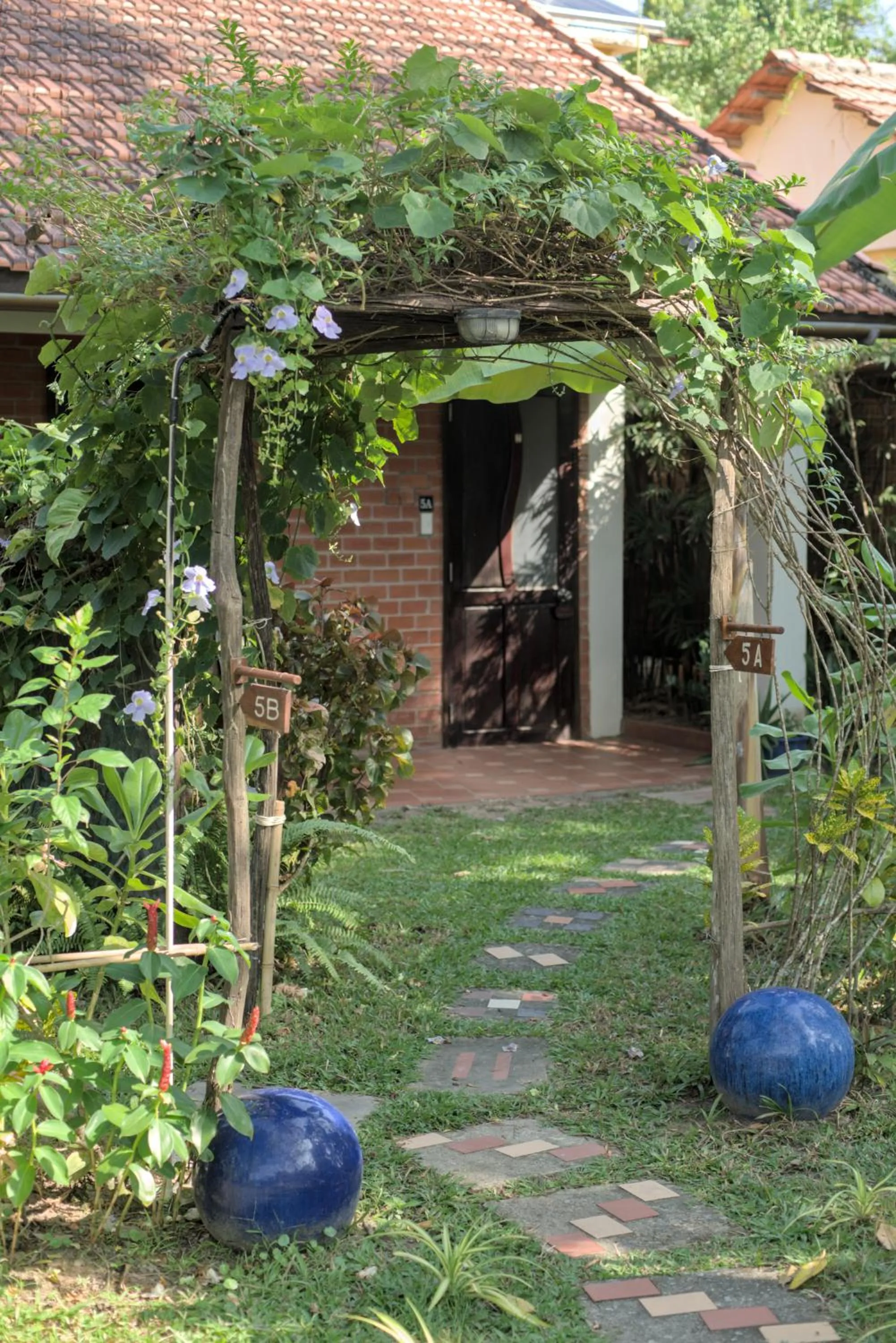 Cassia Cottage Resort and Spa