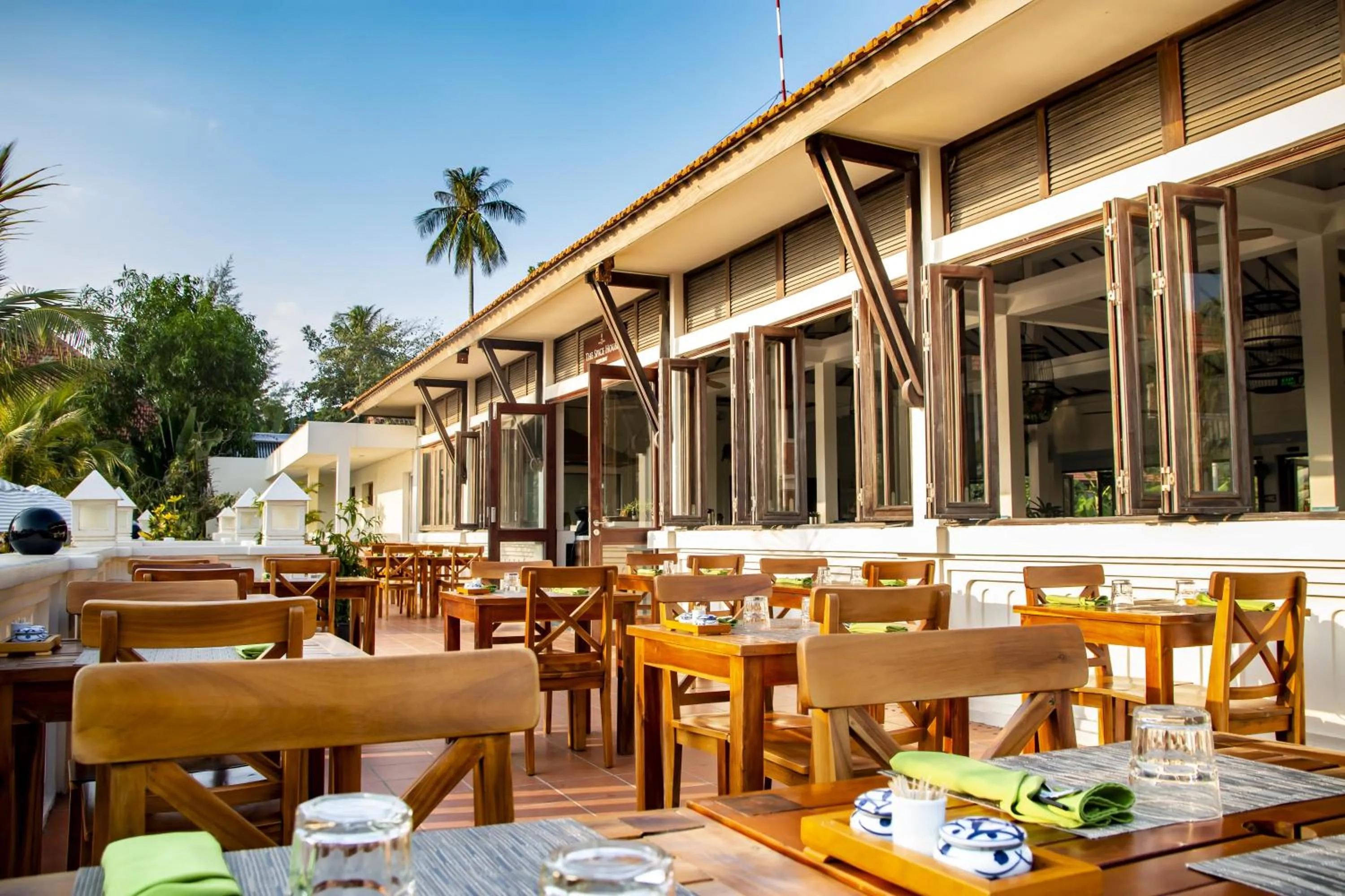 Restaurant/places to eat in Cassia Cottage Resort and Spa