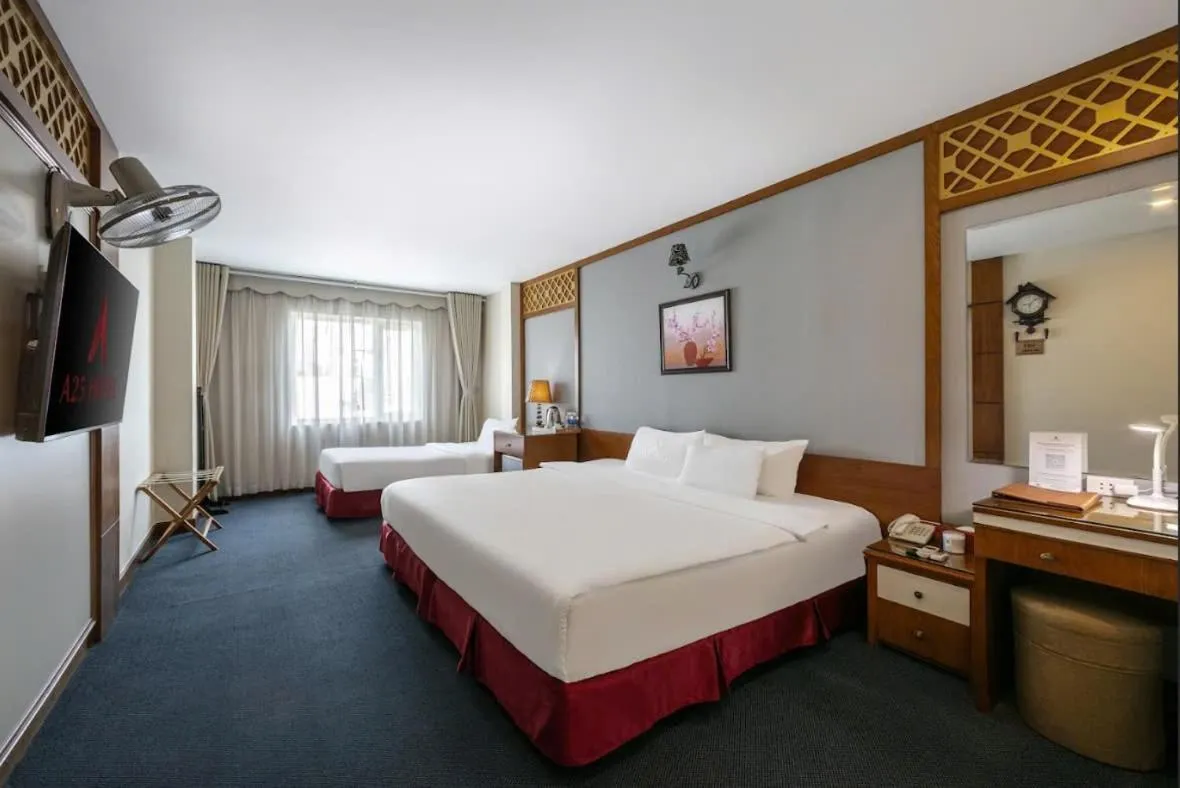 Bed in A25 Hotel - 23 Quán Thánh